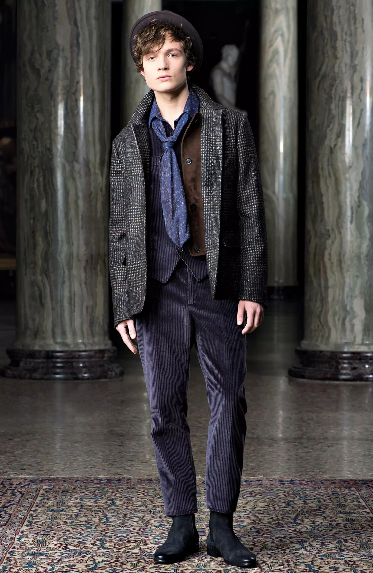 trussardi-uomo-autunno-2016-lookbook-01