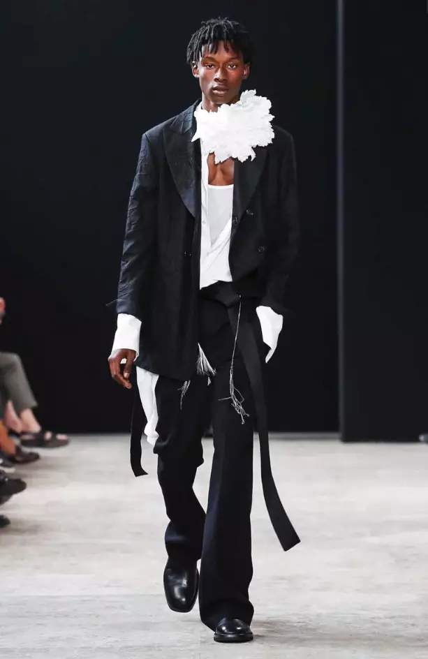 ANN DEMEULEMEESTER 남성복 SPRING SUMMER 2018 PARIS17