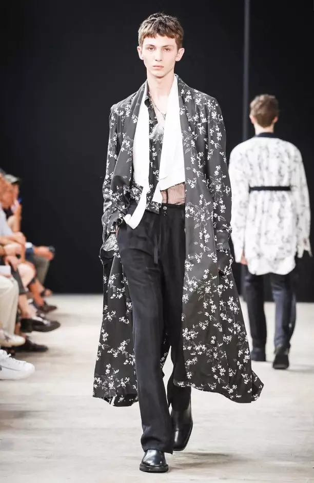 ANN DEMEULEMEESTER VESHJE PËR BURRA PRANVERË VERË 2018 PARIS31