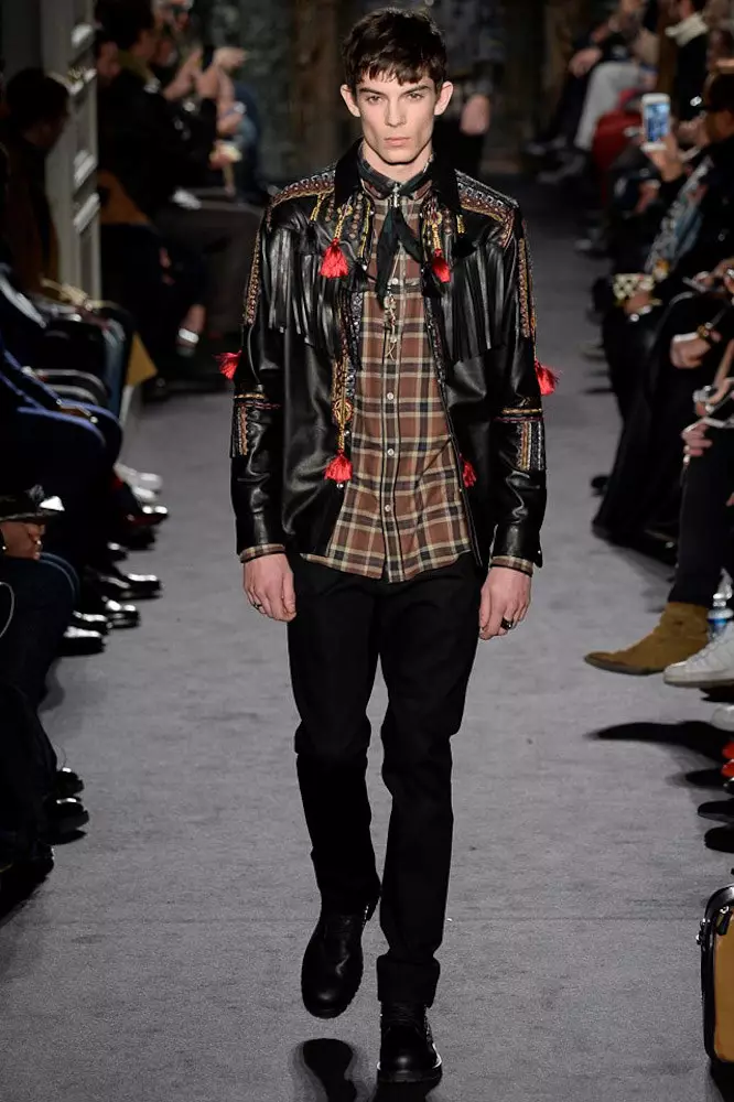 Valentino FW 16 Paryż (65)