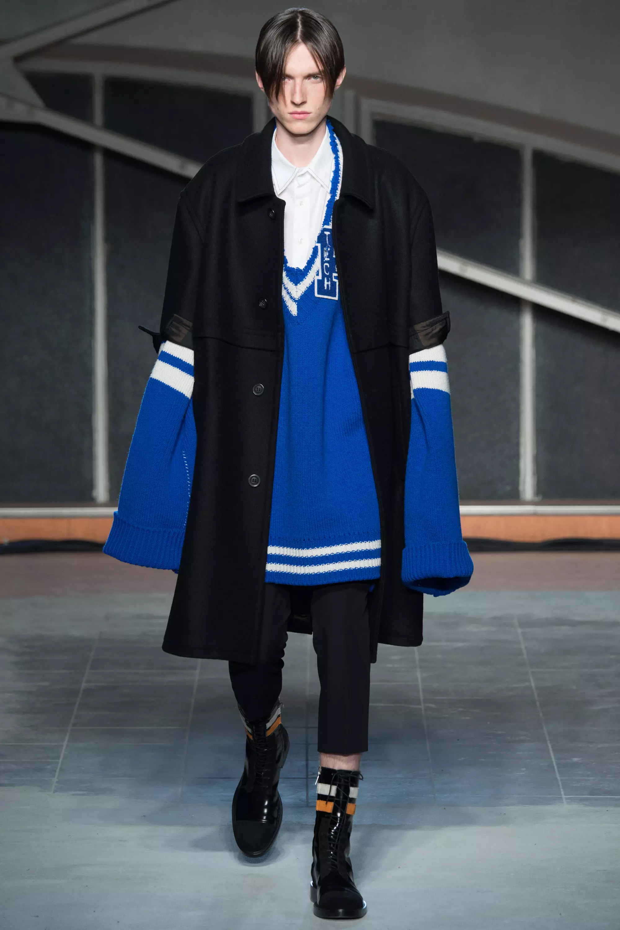 Raf Simons FW16 पॅरिस (17)