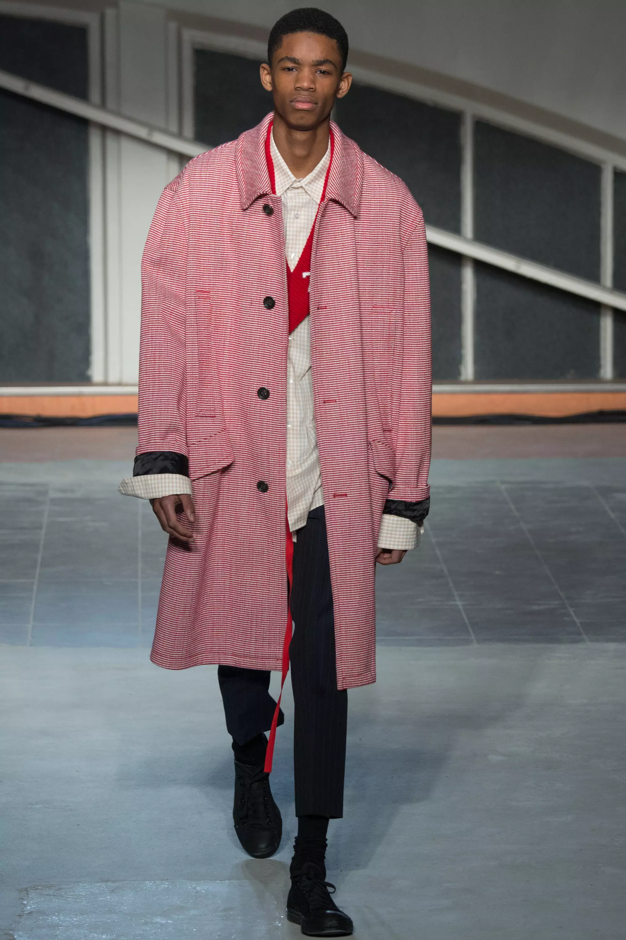 Raf Simons FW16 Parijs (35)