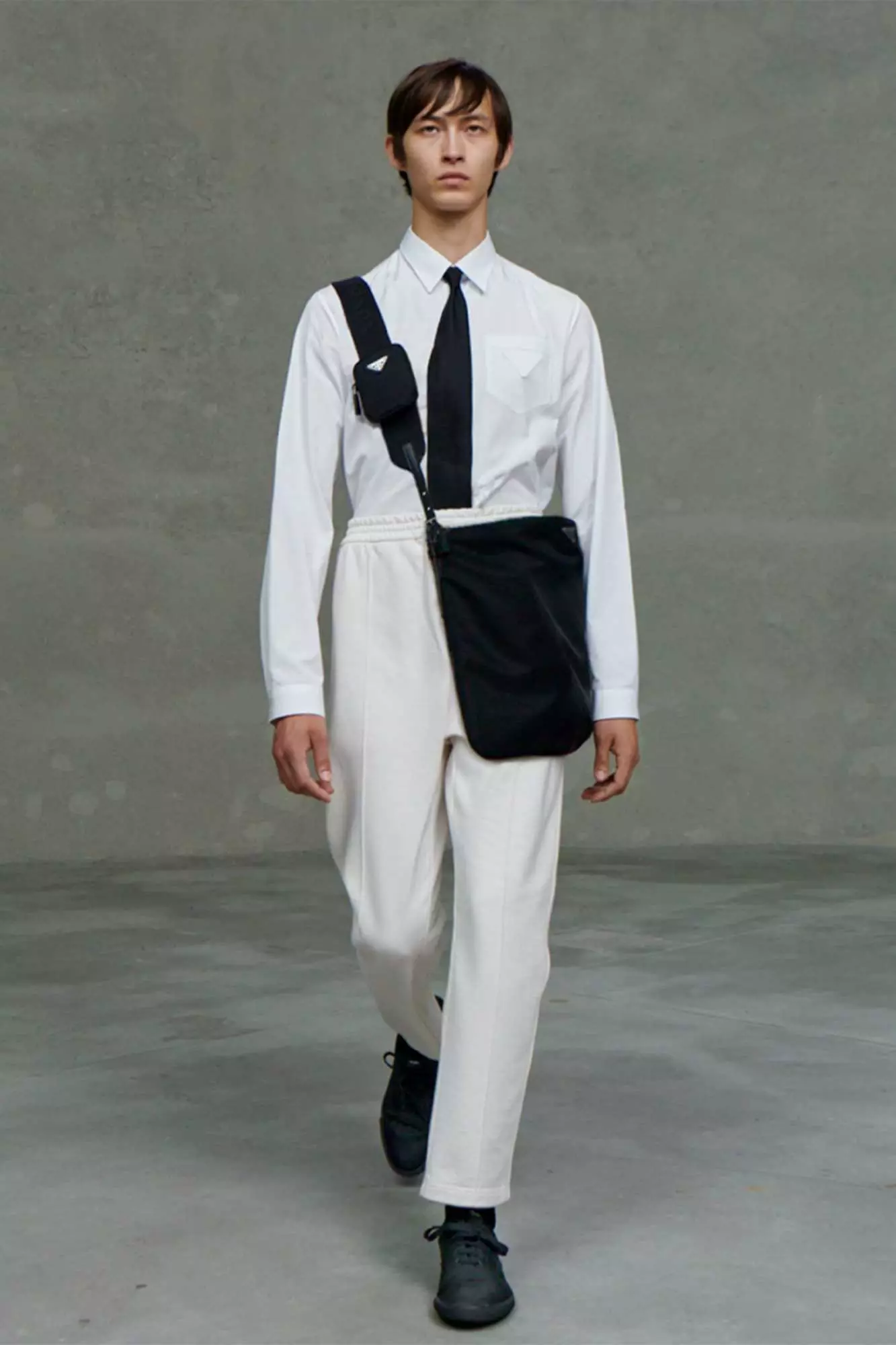 Prada Menswear Spring / Summer 2021 Milan 54940_14