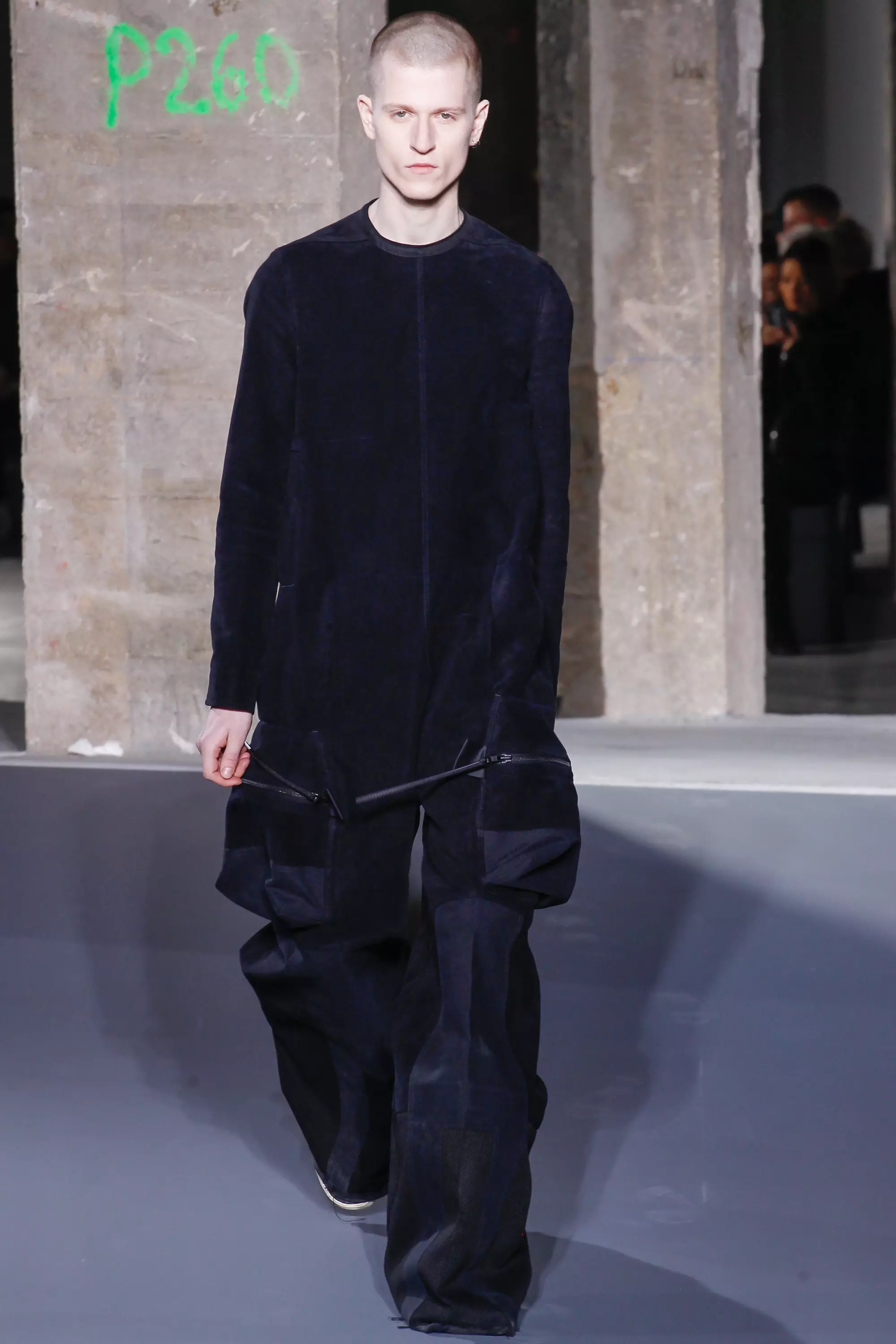 Rick Owens HW16 Paris (1)