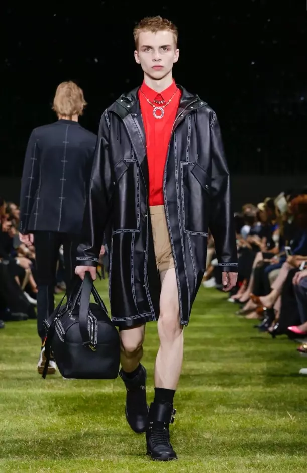 DIOR HOMME MENSWEAR SPRING Summer 2018 PARIS5