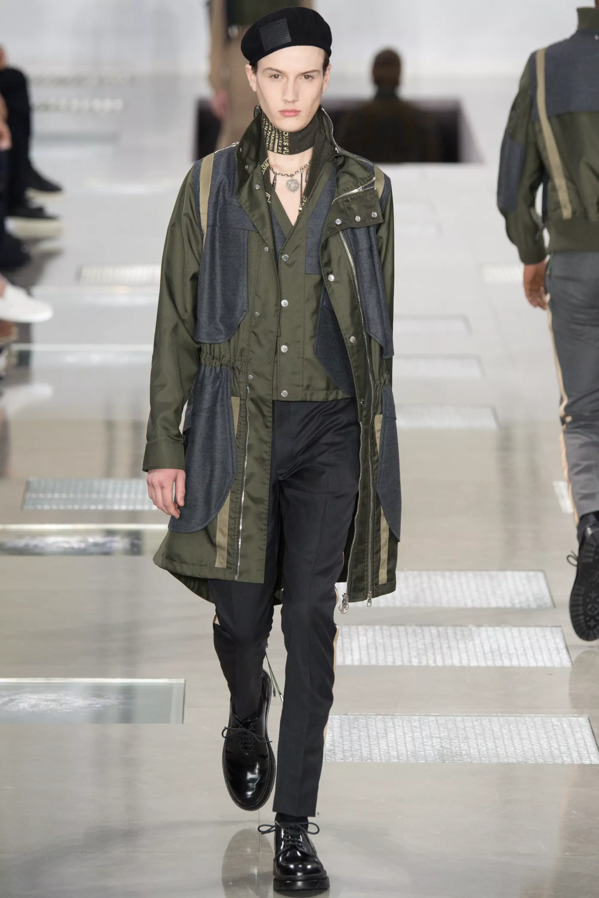 Louis Vuitton FW16 Париж (18)