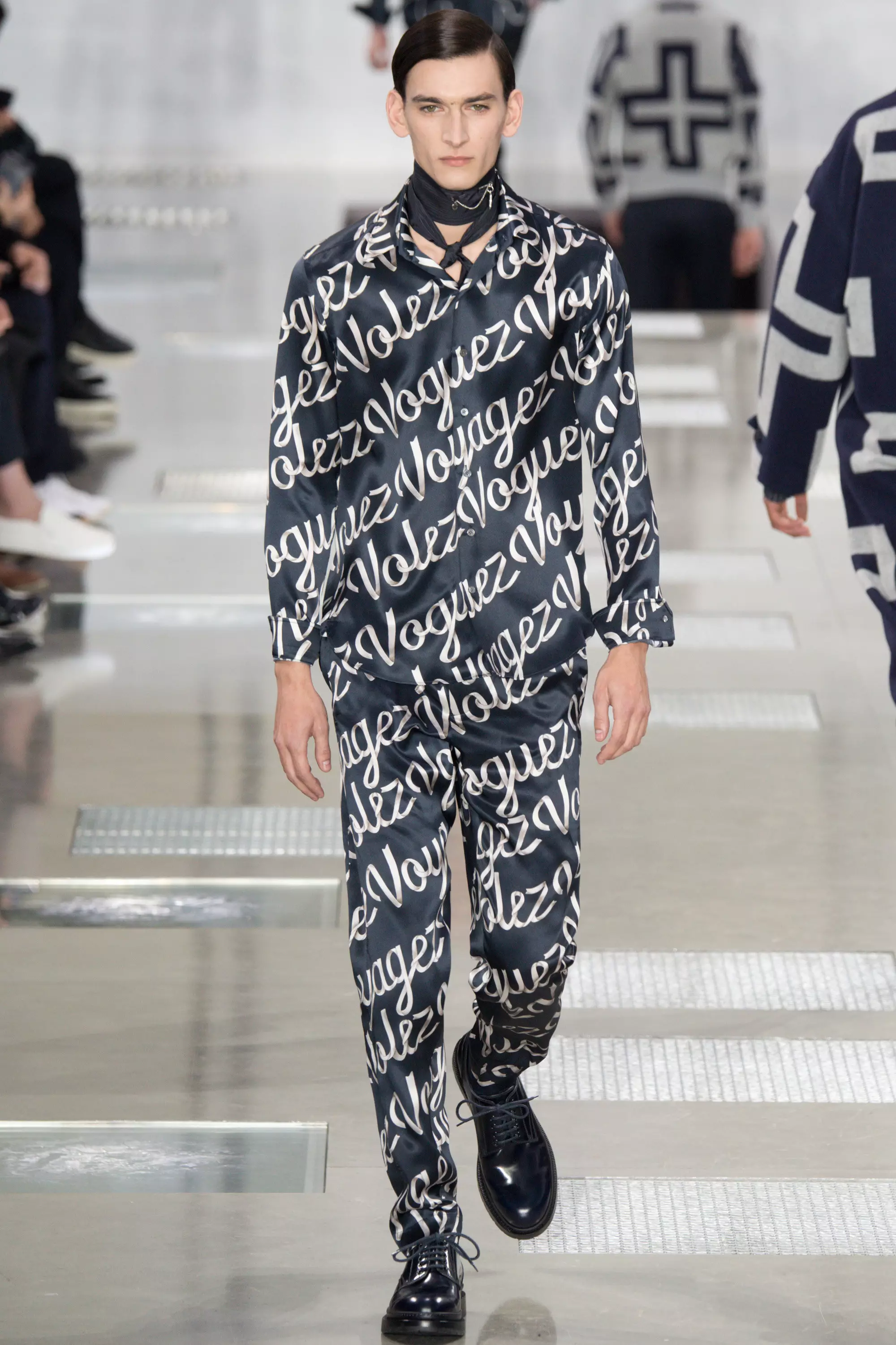 Louis Vuitton FW16 Париж (35)