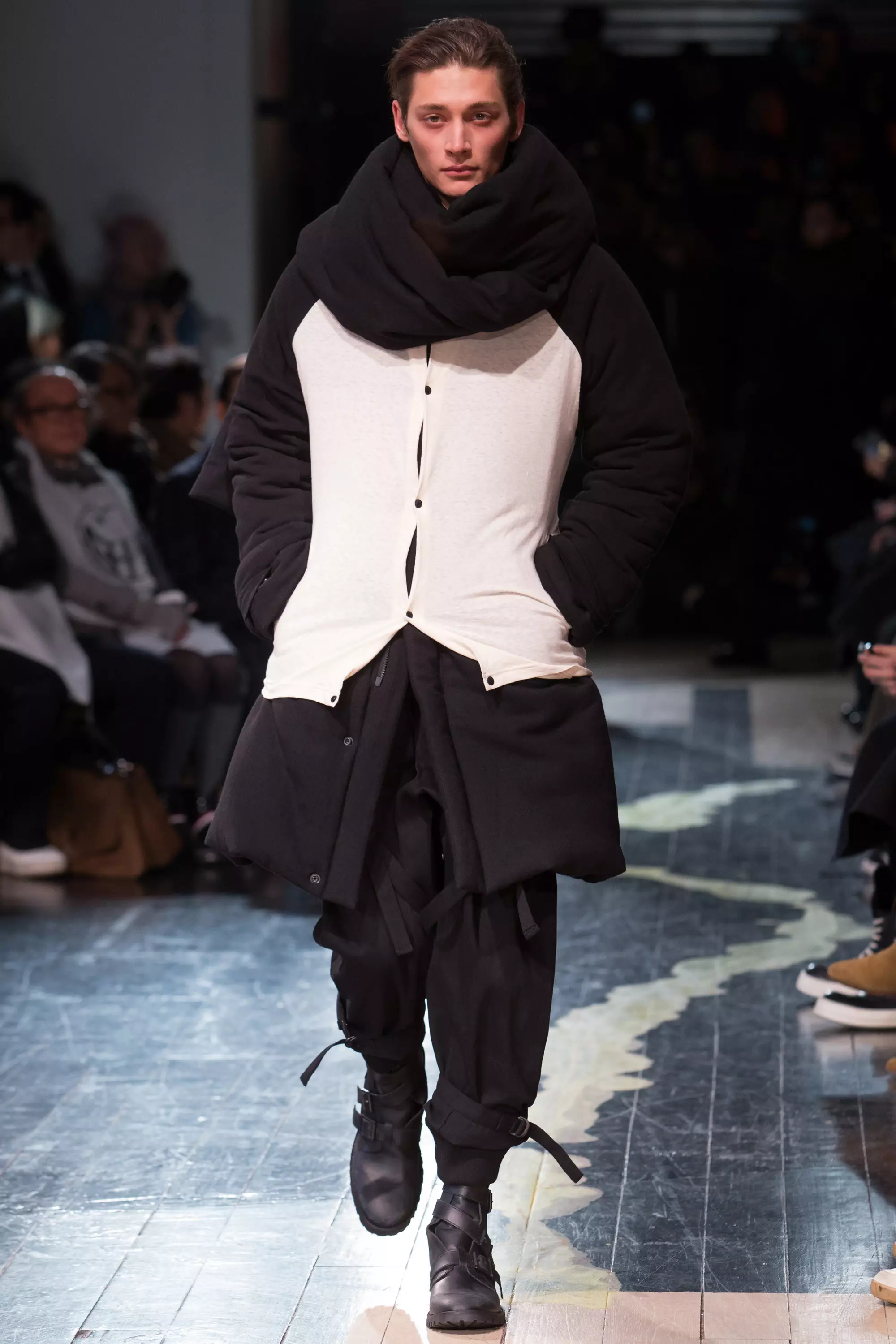 Yohji Yamamoto FW16 París (1)