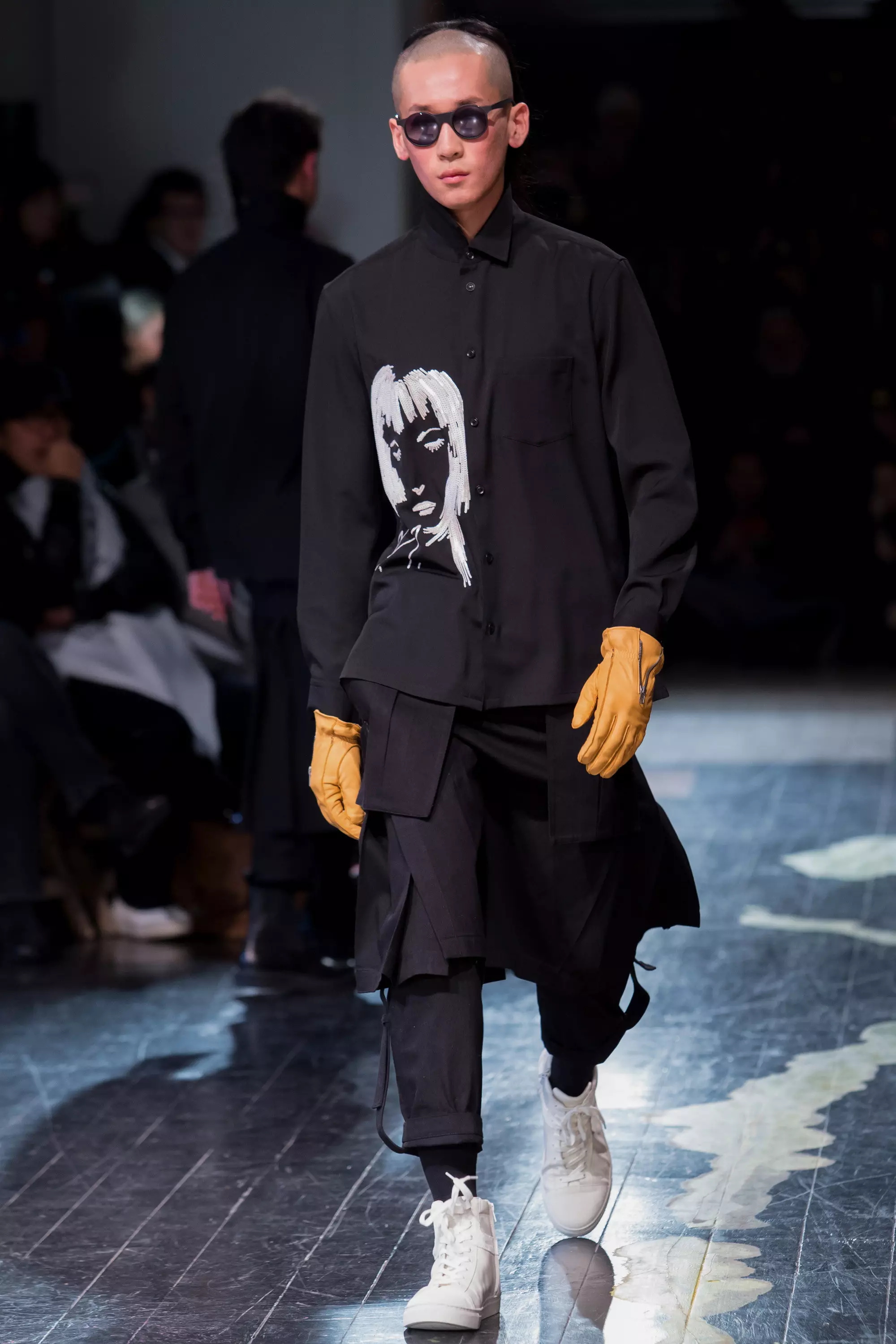 Yohji Yamamoto FW16 Paris (31)