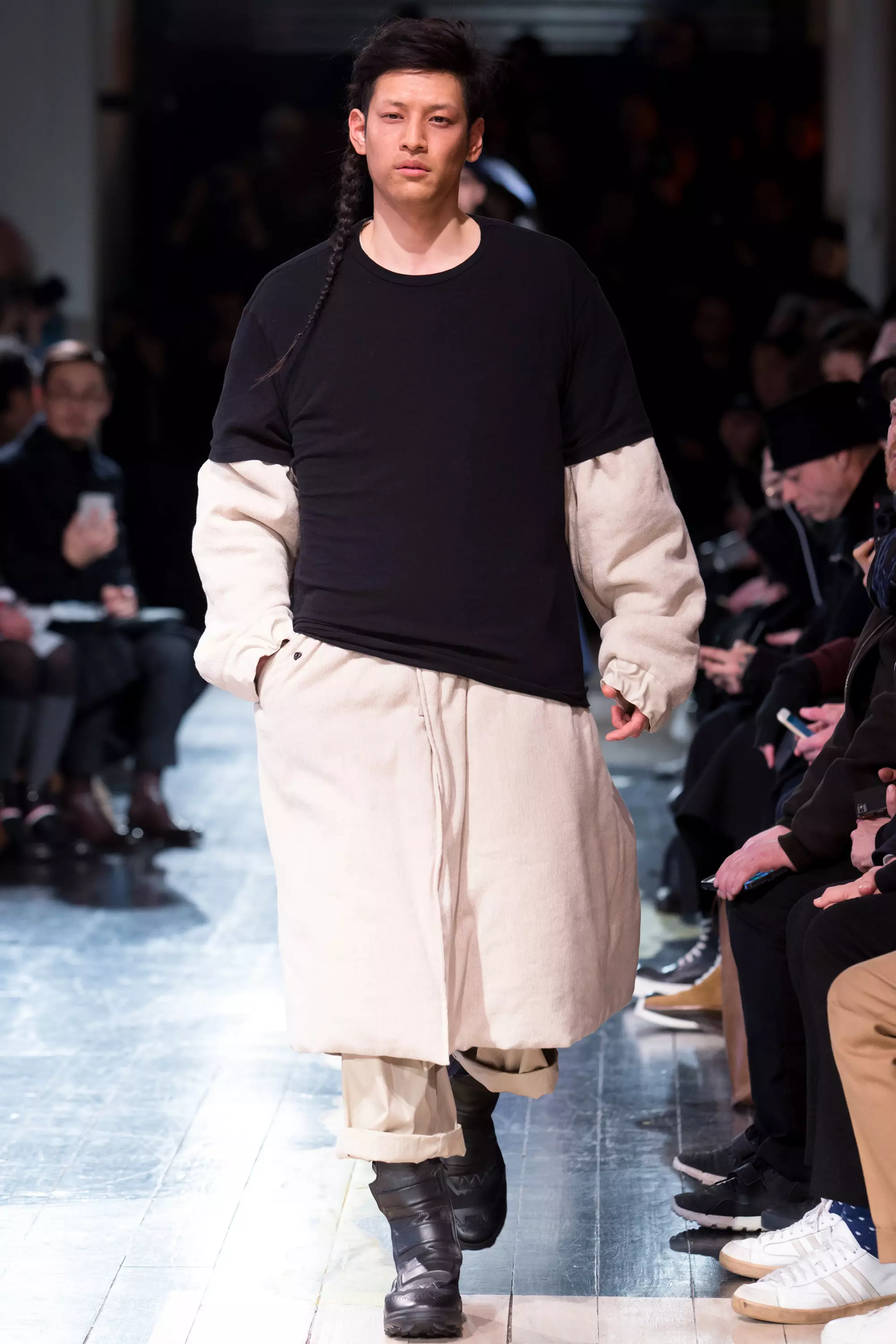 Yohji Yamamoto FW16 Pariz (33)