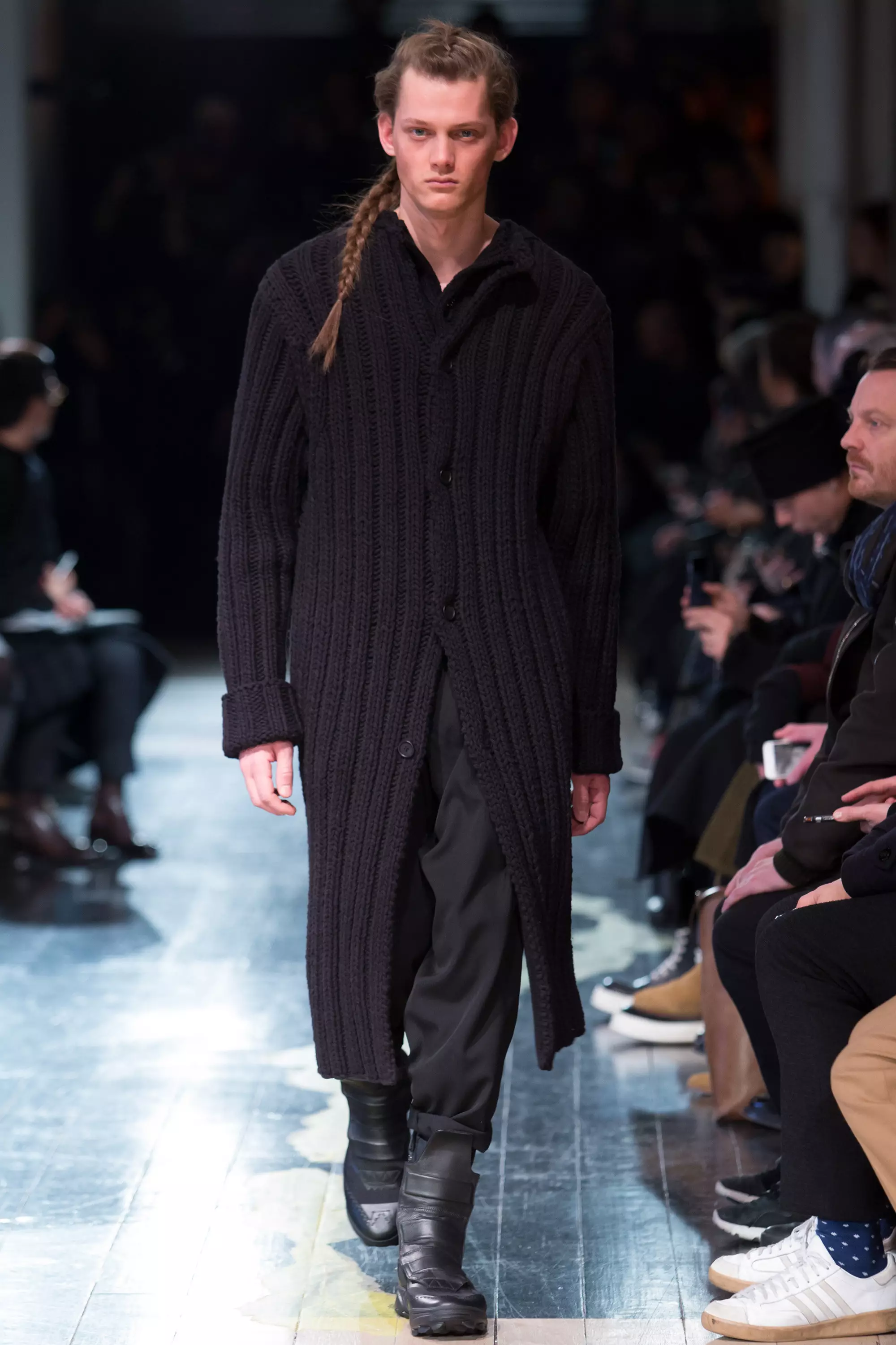 Yohji Yamamoto FW16 París (7)