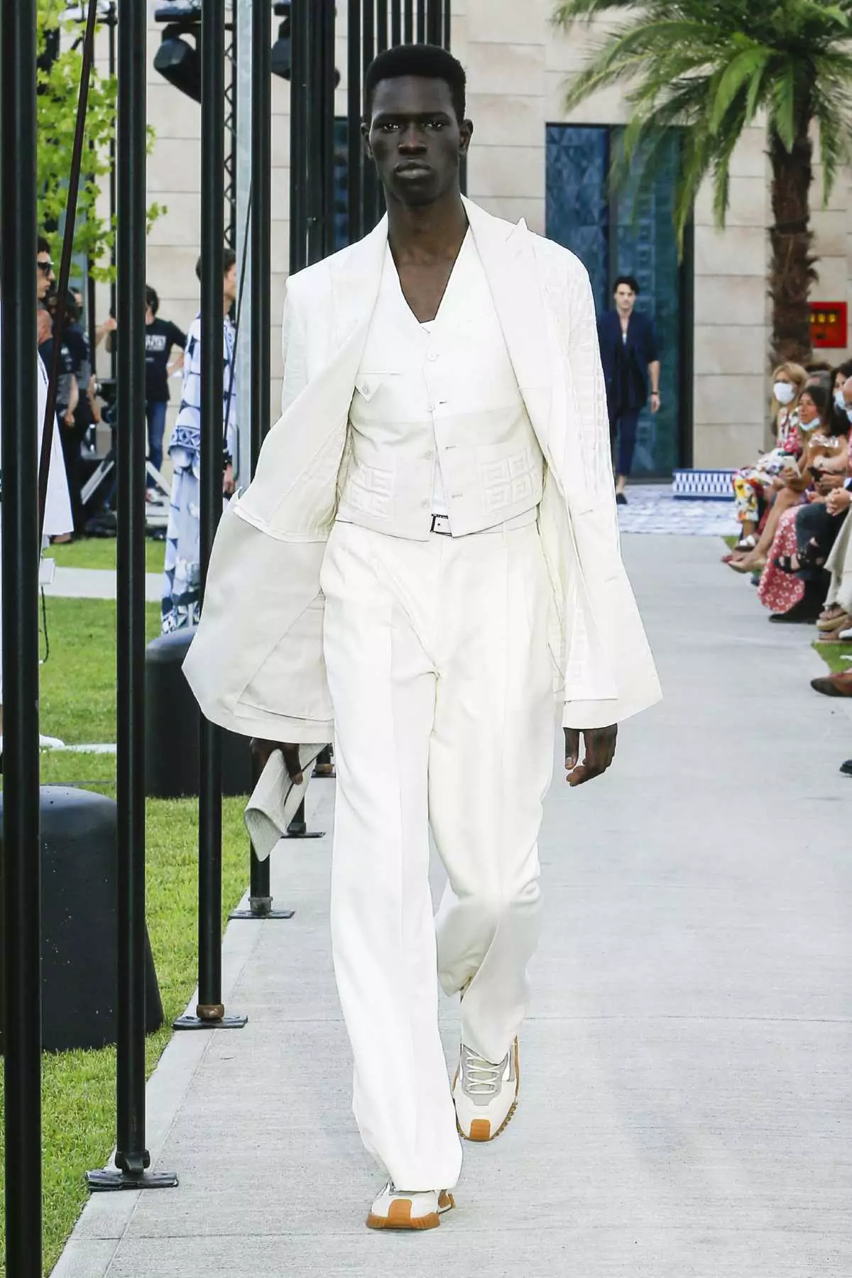 Dolce & Gabbana Menswear mmiri/Oge okpomọkụ 2021 Milan 55468_21