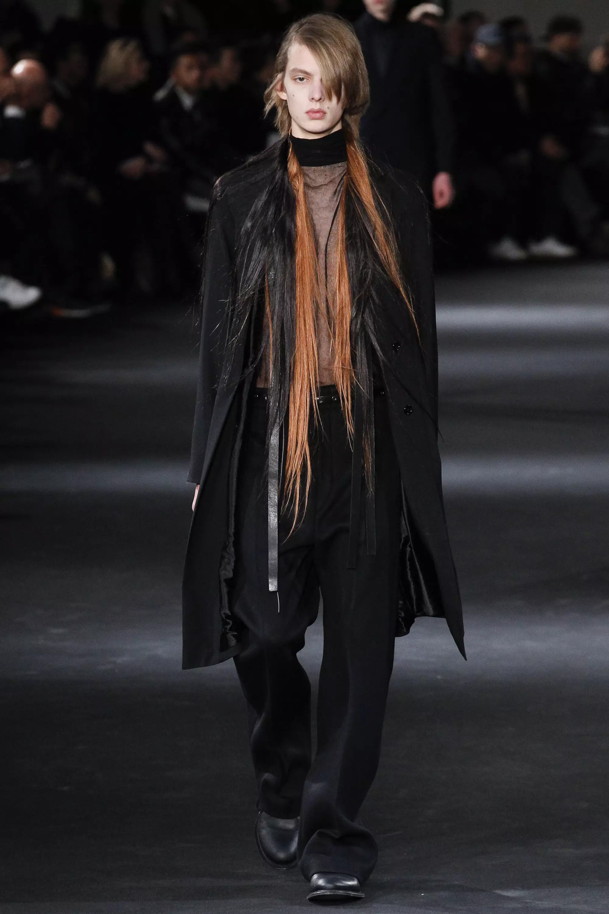 Ann Demeulemeester FW16 Paris (၂၆)၊