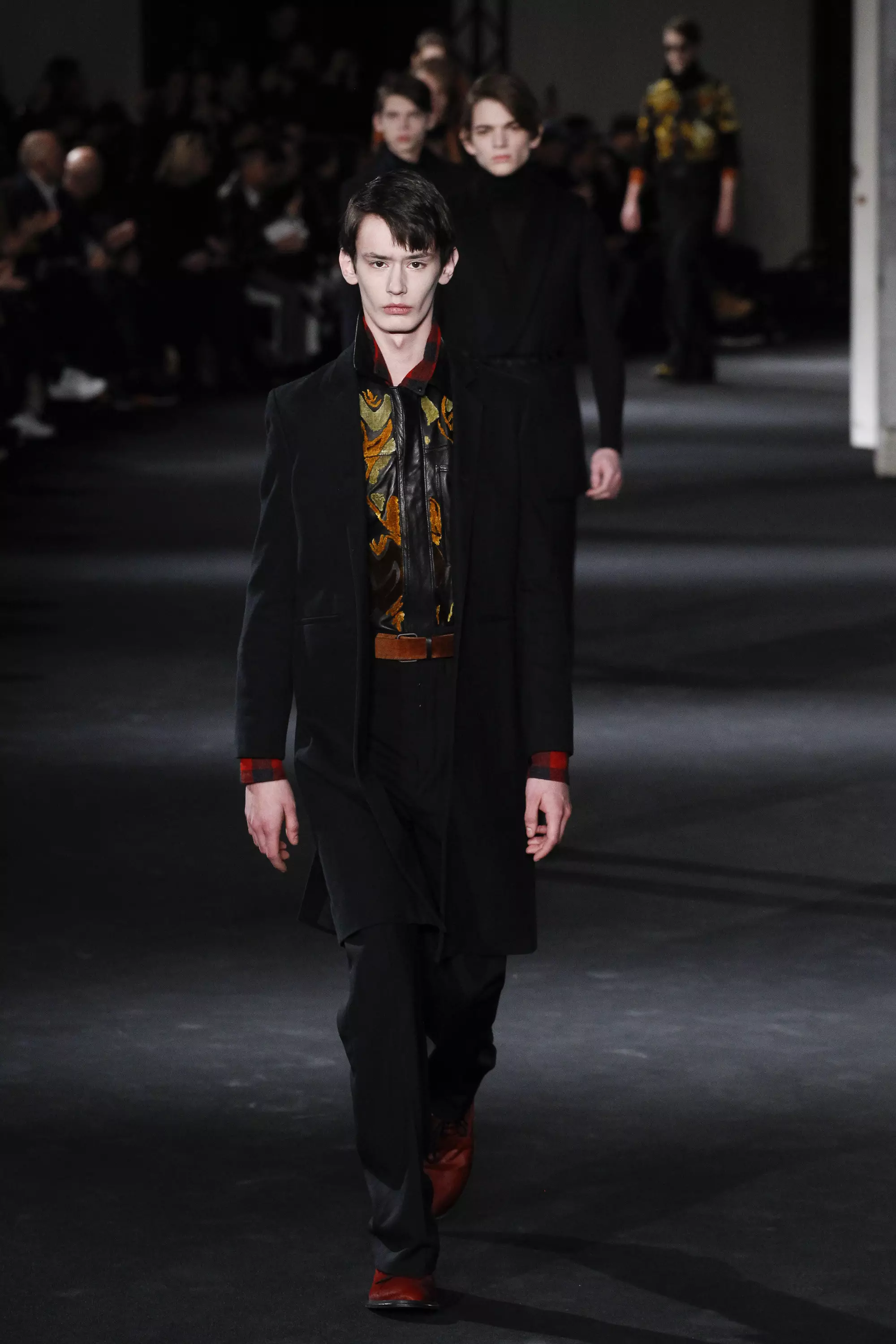 Ann Demeulemeester FW16 פּאַריז (30)