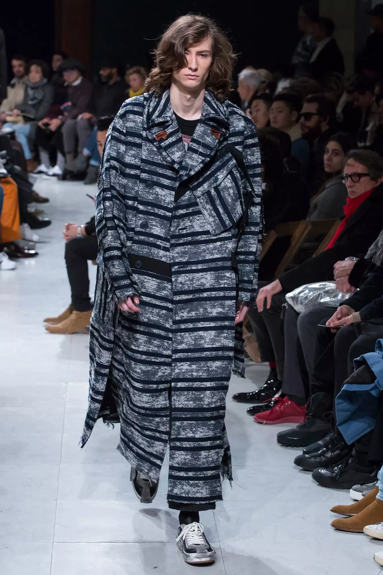 mihara-yasuhiro-menswear-Fall-2016-38