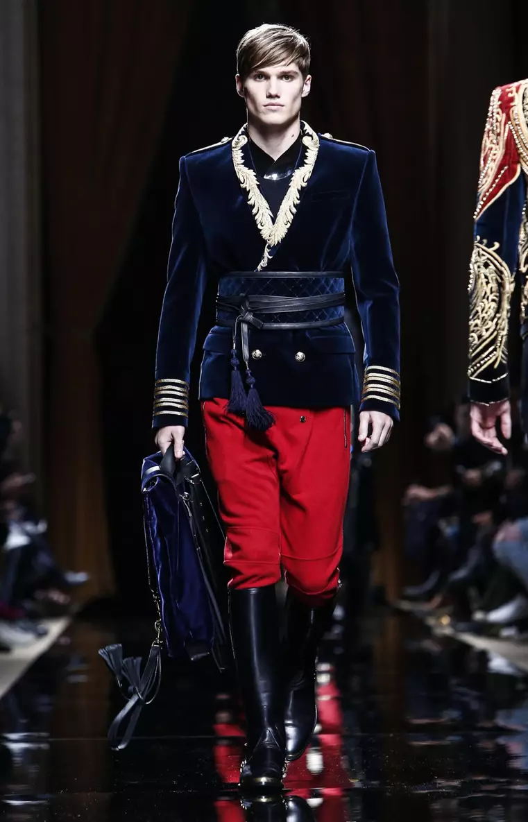 Balmain FW16 París (18)