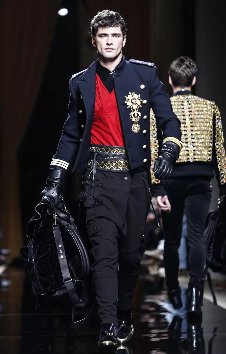 Balmain FW16 Париж (1)