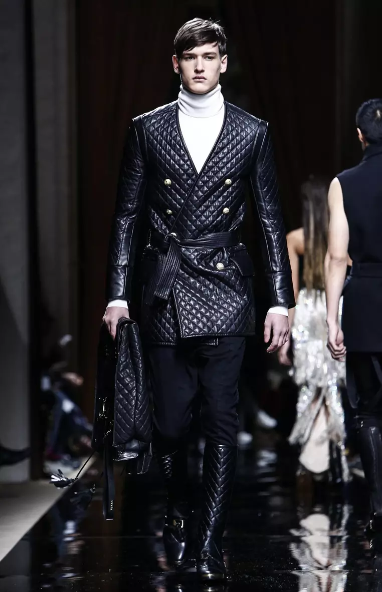 Balmain FW16 París (44)