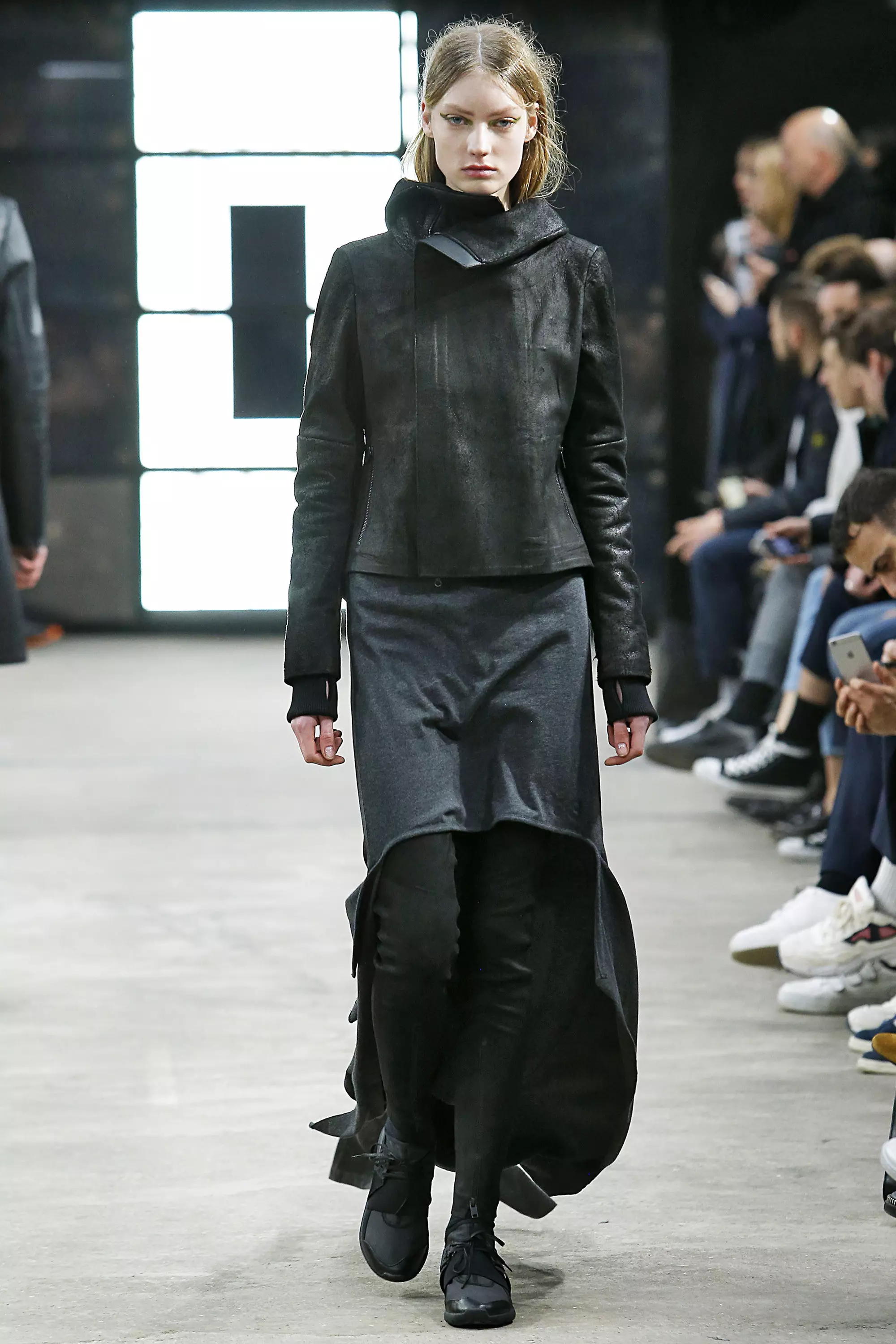 Y3 Paris Menswear Fall Winter 2016 Enero 2016