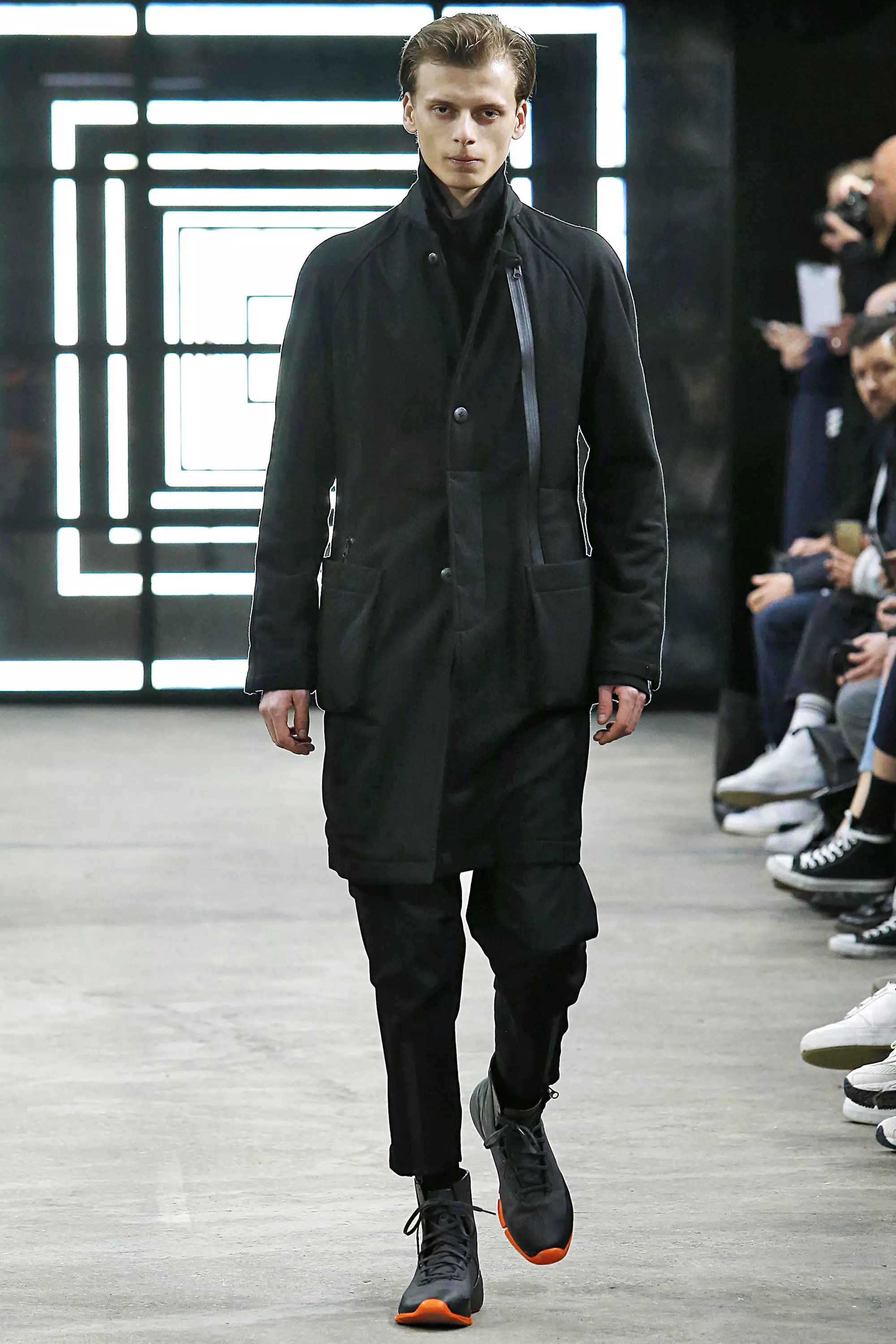 I-Y3 Paris Menswear Ekwindla Ebusika 2016 Januwari 2016