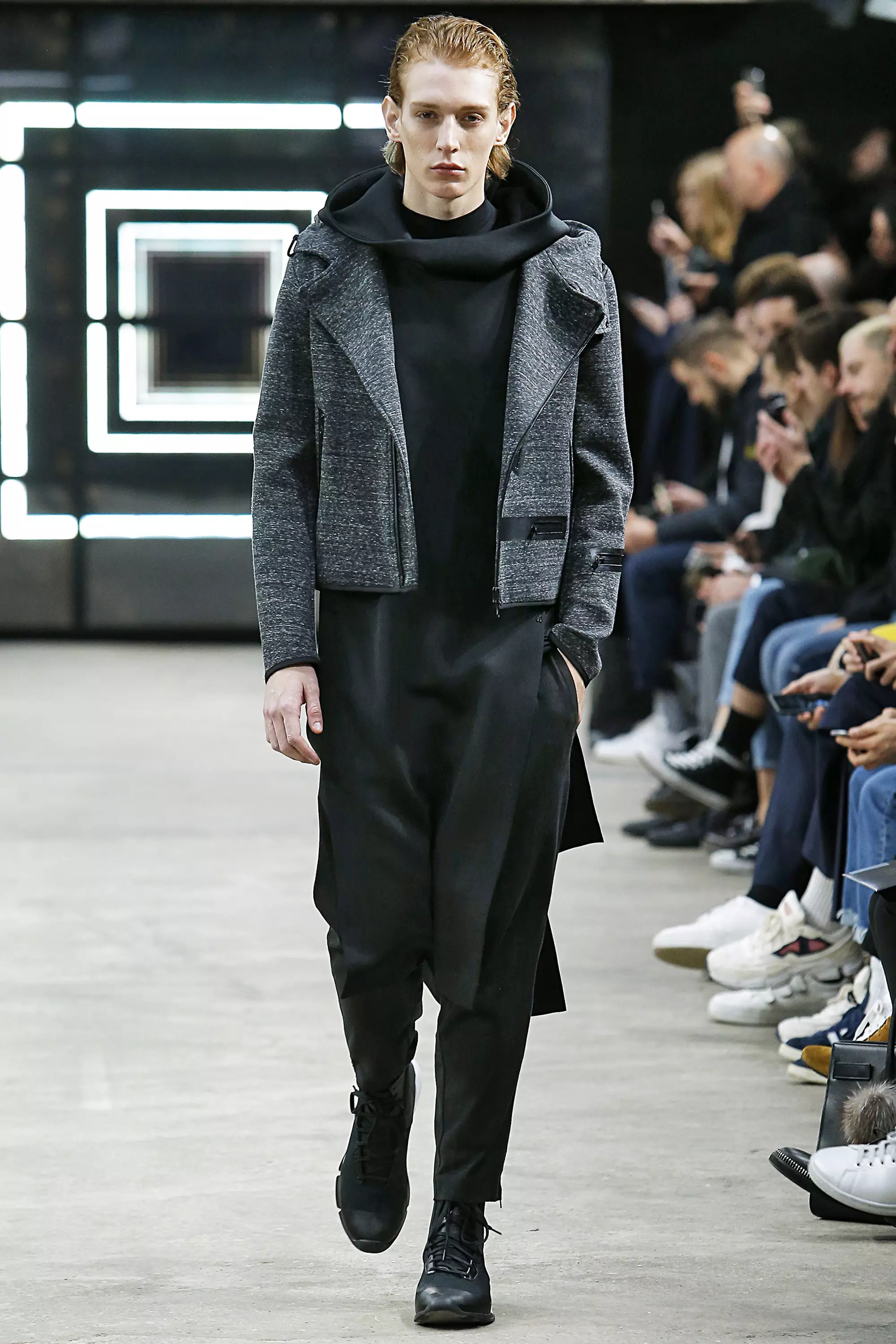 Y3 Paris Menswear Fall Winter 2016 Enero 2016