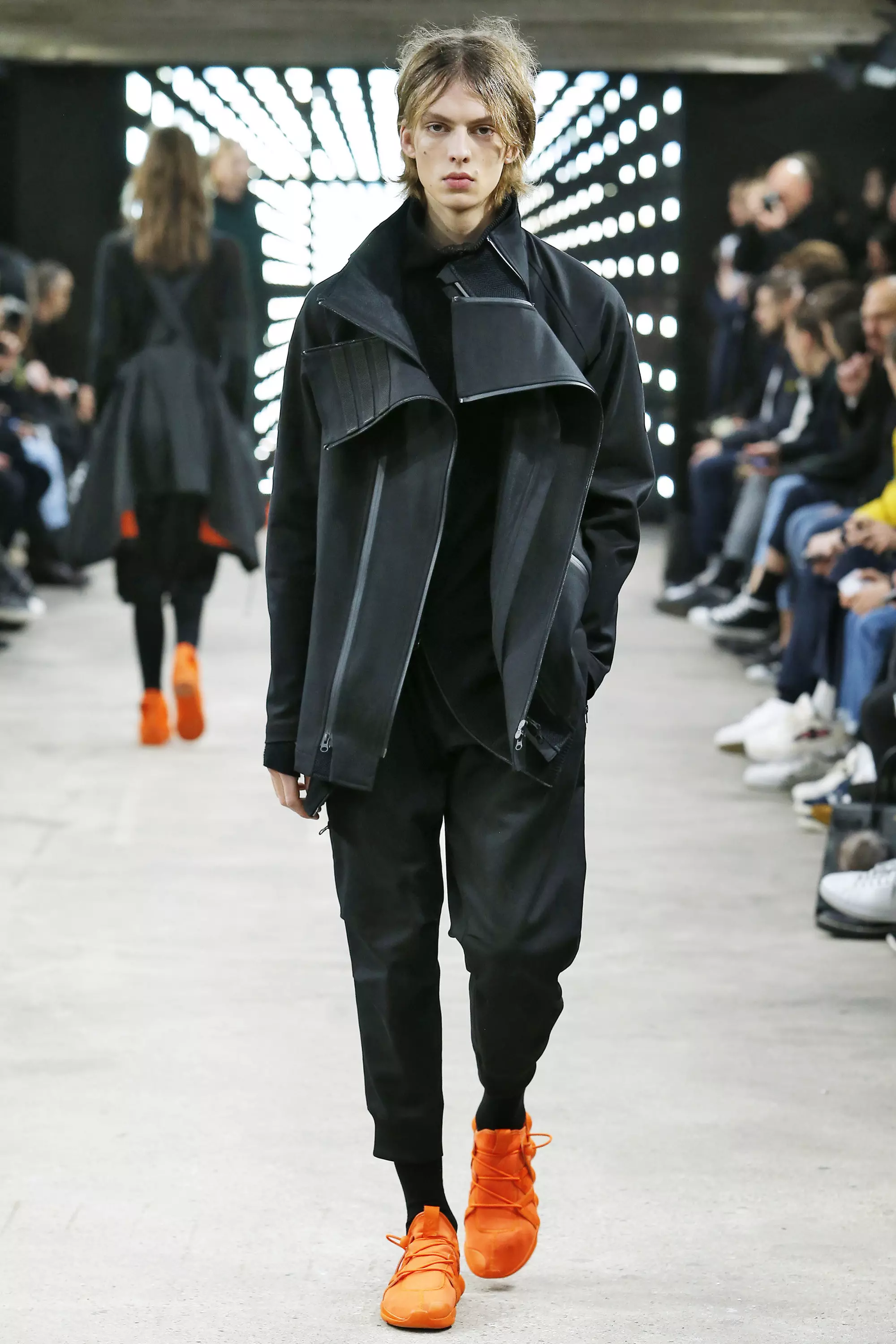 Y3 Paris Menswear Fall Winter 2016 Enero 2016