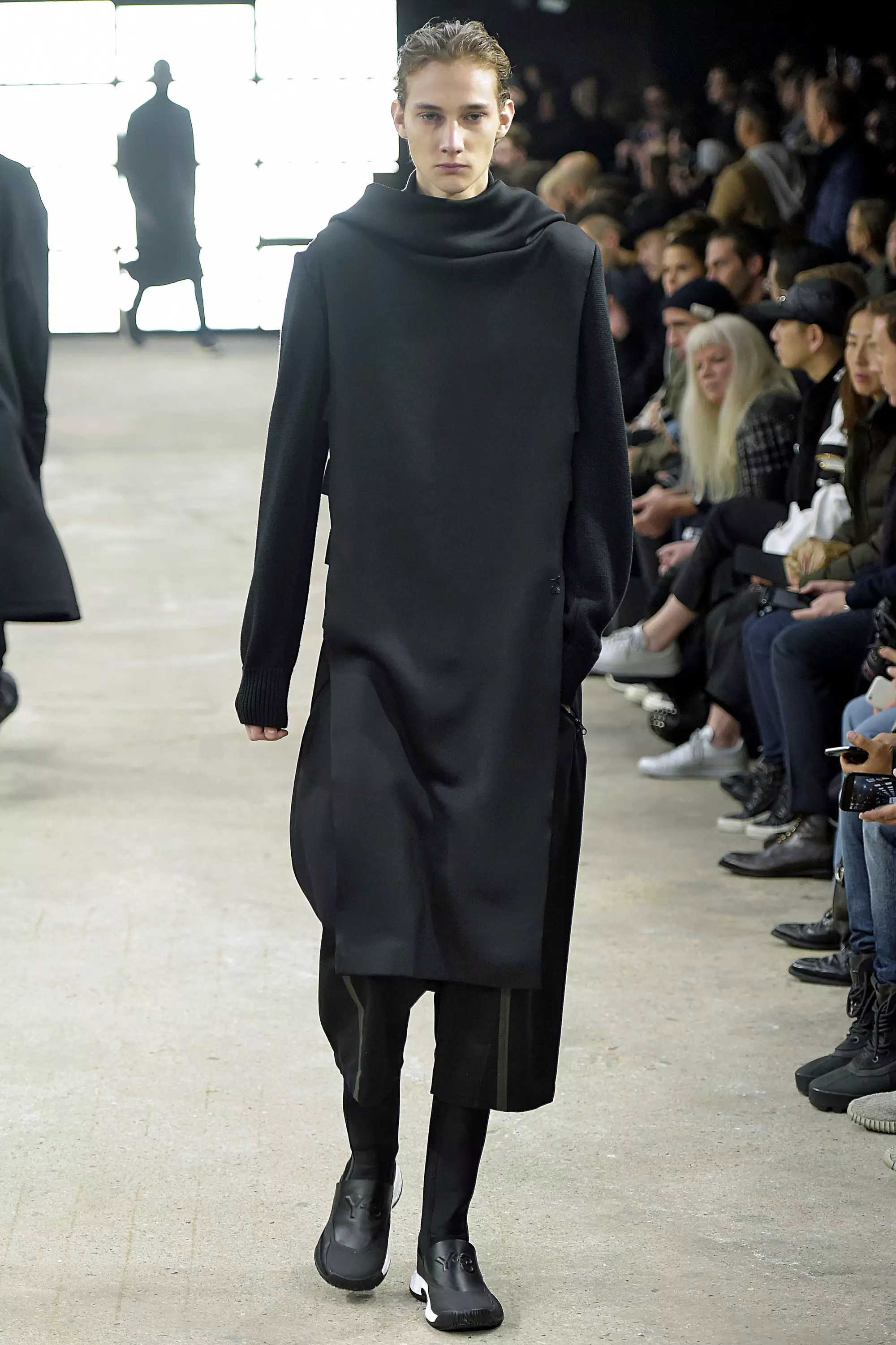 Y3 Paris Menswear Fall Winter 2016 Jannewaris 2016