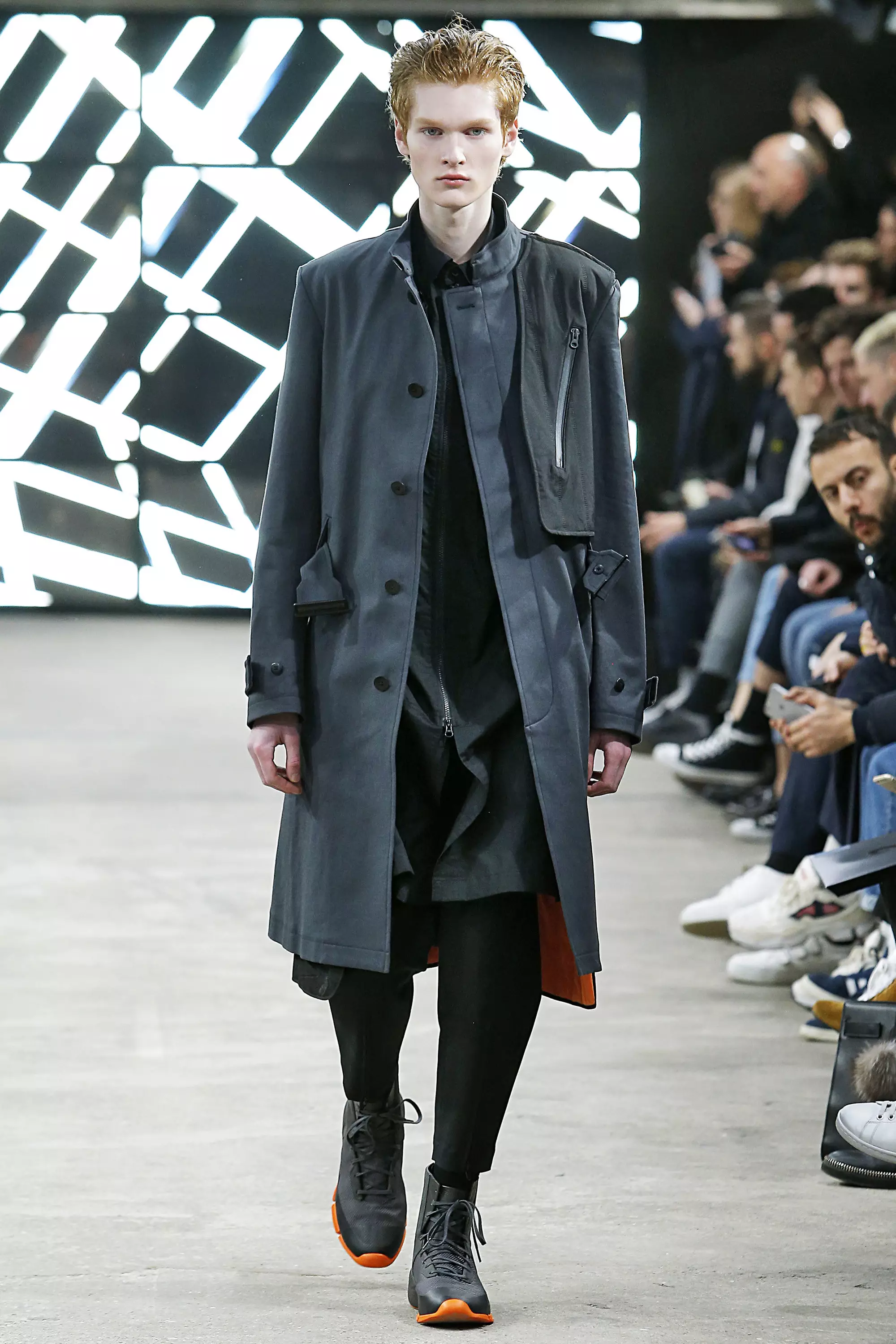 Y3 Paris Menswear Fall Winter 2016 Enero 2016