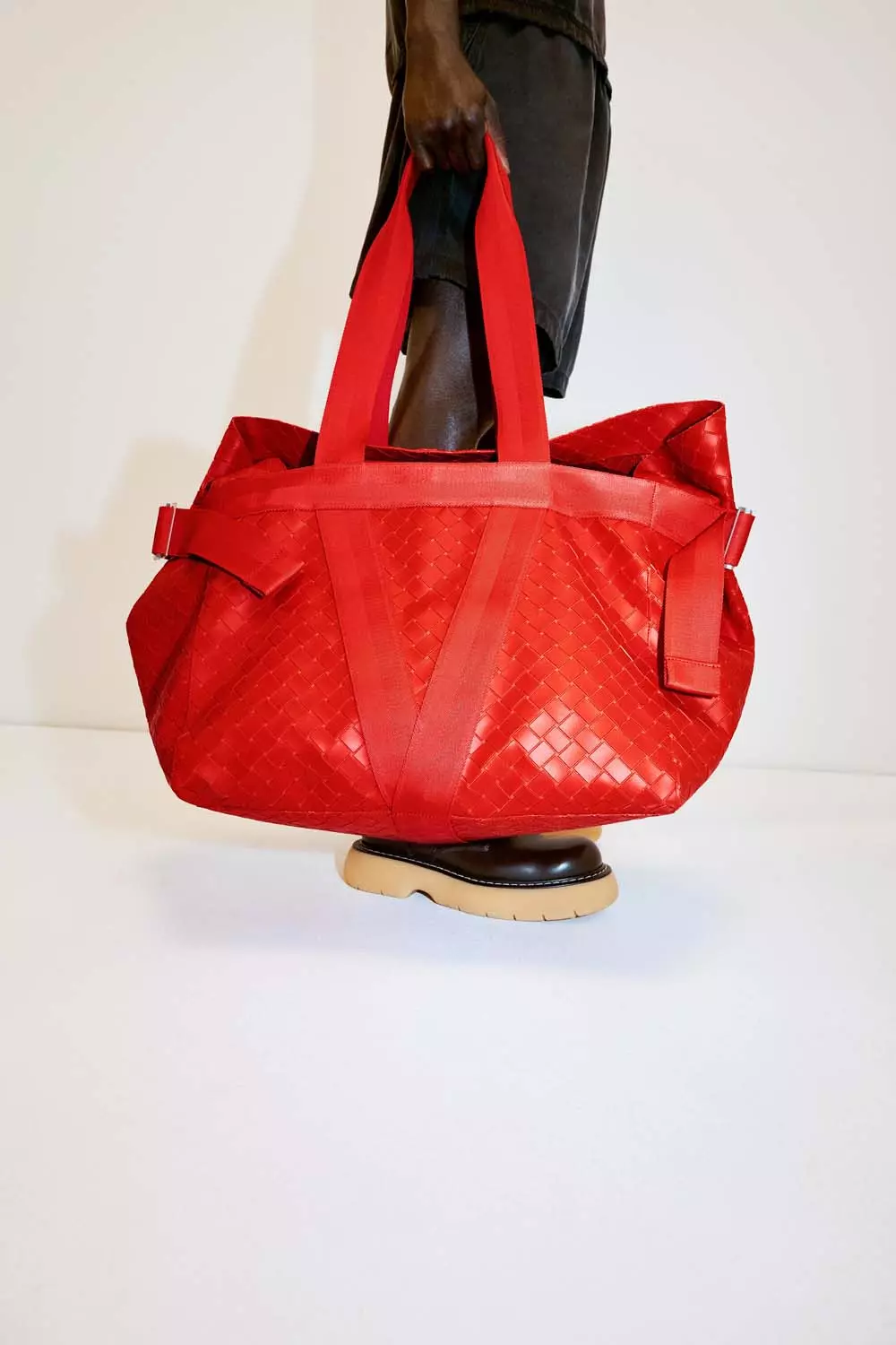 استراحتگاه لباس مردانه Bottega Veneta 2021 56519_22