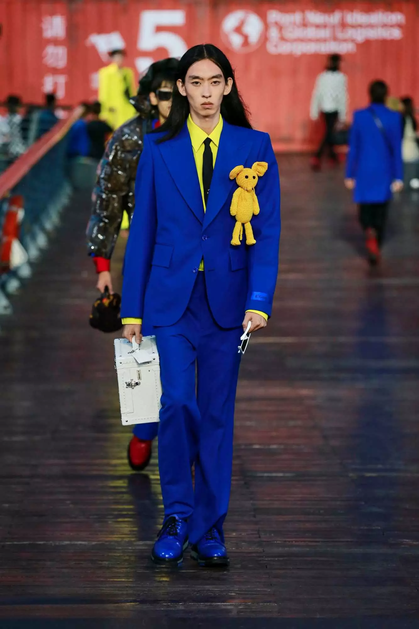 Louis Vuitton Menswear Spring/Summer 2021 Shanghai 56792_2