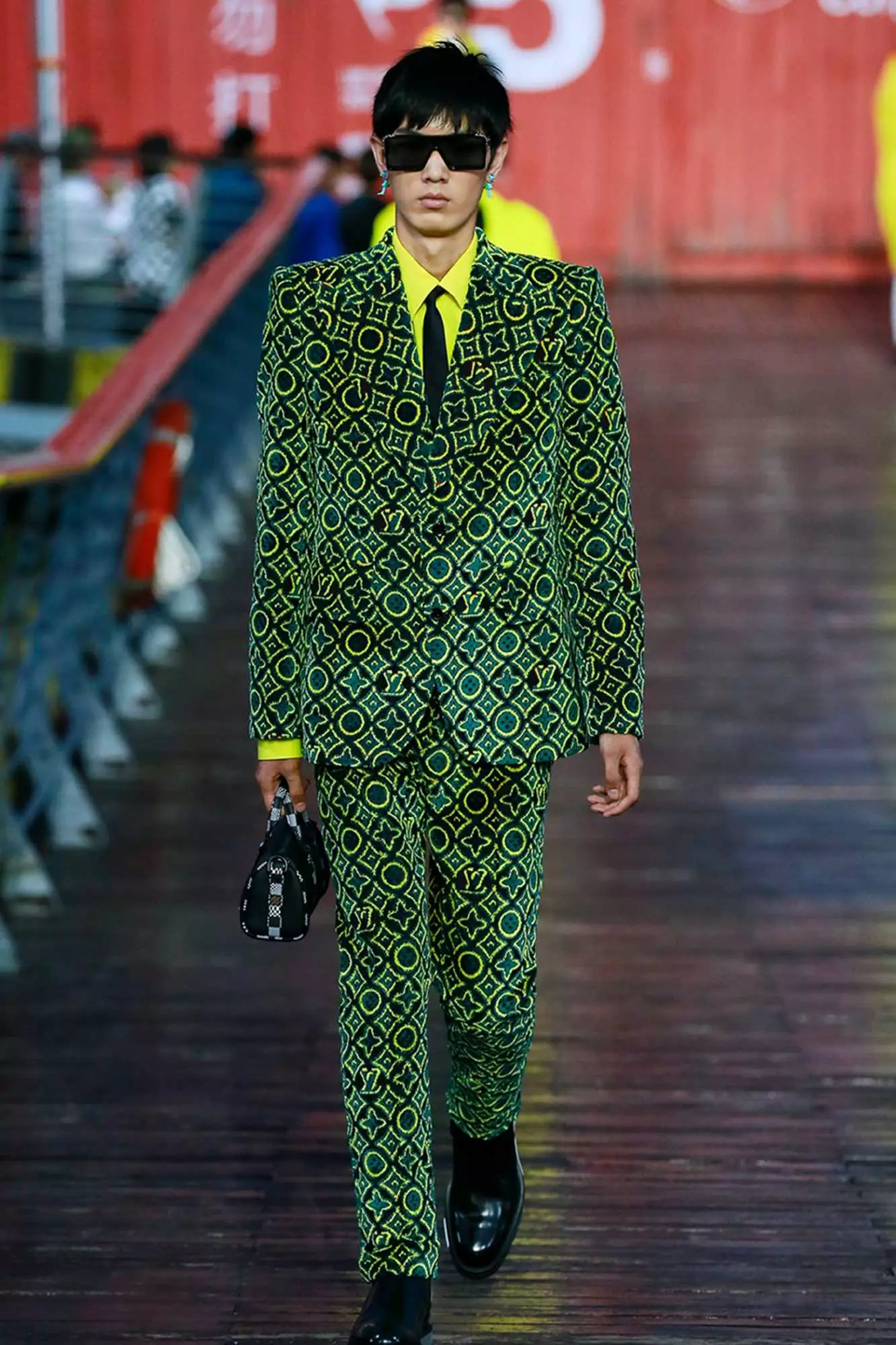 Louis Vuitton Menswear Spring/Summer 2021 Shanghai 56792_24