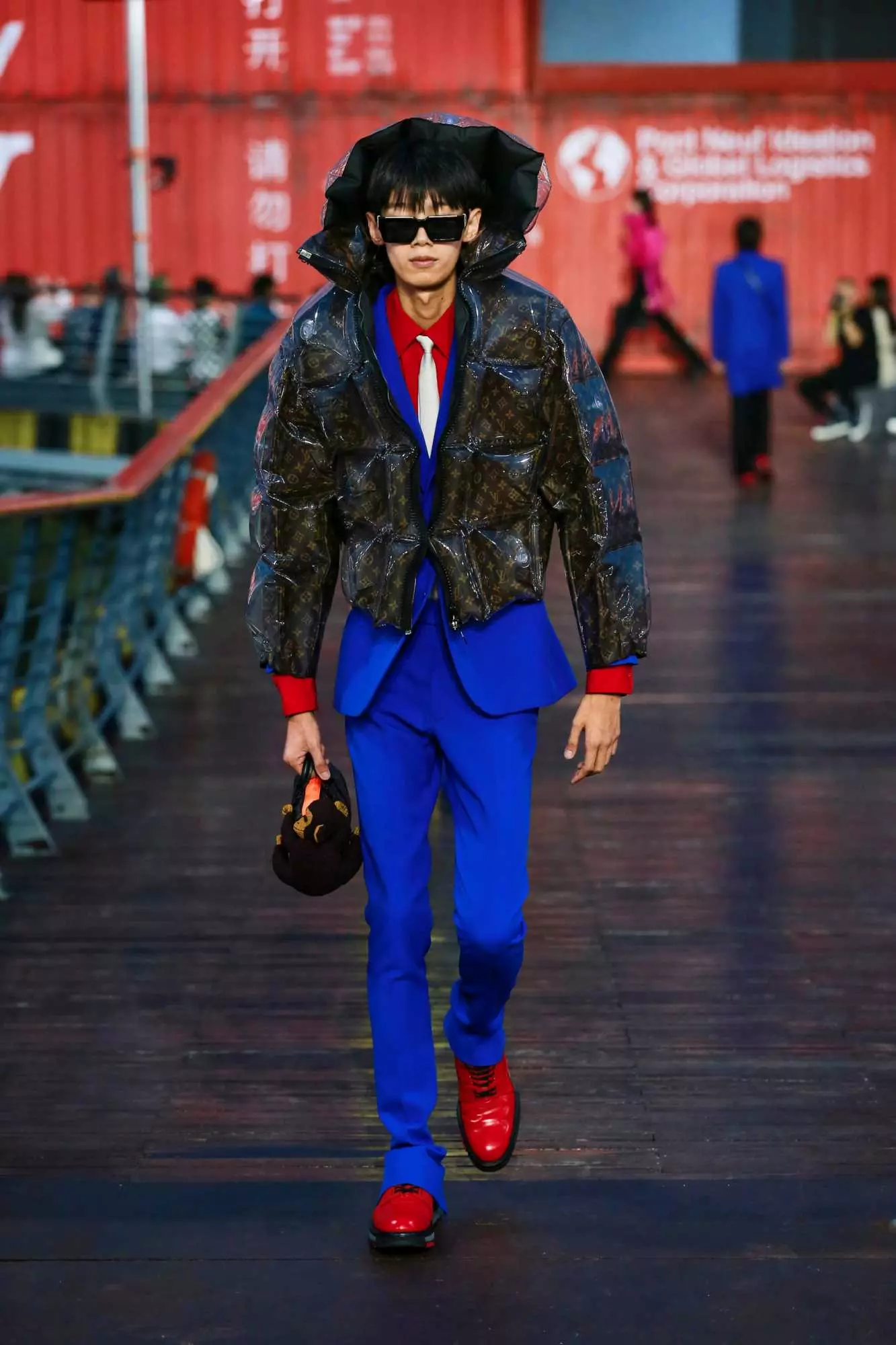 Louis Vuitton Menswear Earrach / Samhradh 2021 Shanghai 56792_3