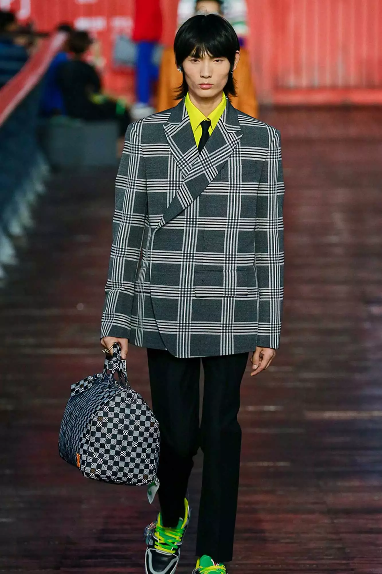 Louis Vuitton Erkek Giyim İlkbahar/Yaz 2021 Şanghay 56792_35