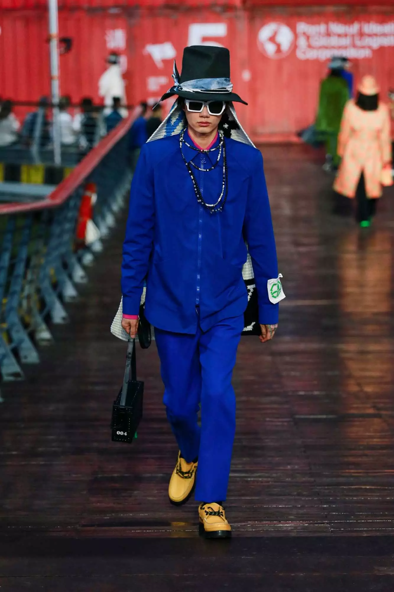 Louis Vuitton Menswear Spring/Summer 2021 Shanghai 56792_42