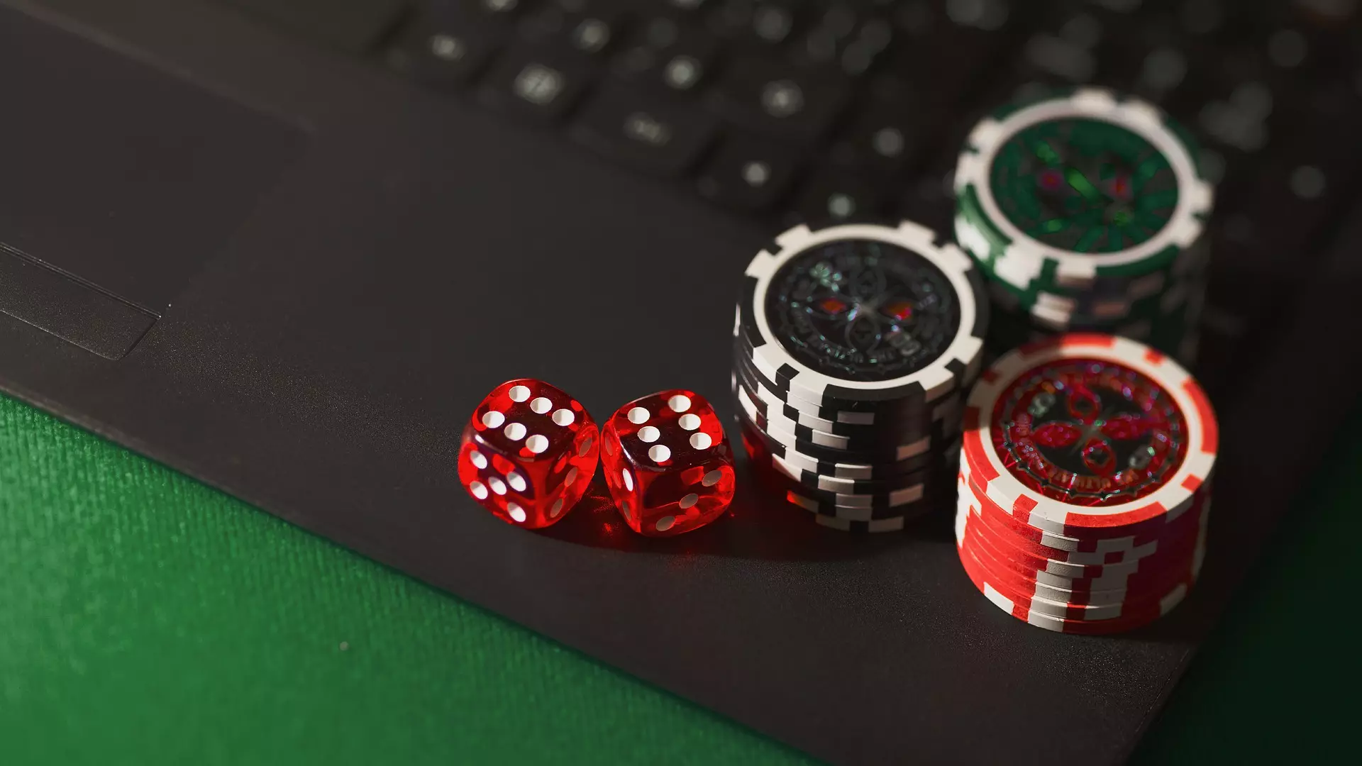 Hoe u een veilige en leuke tijd kunt hebben bij het spelen van online casinospellen