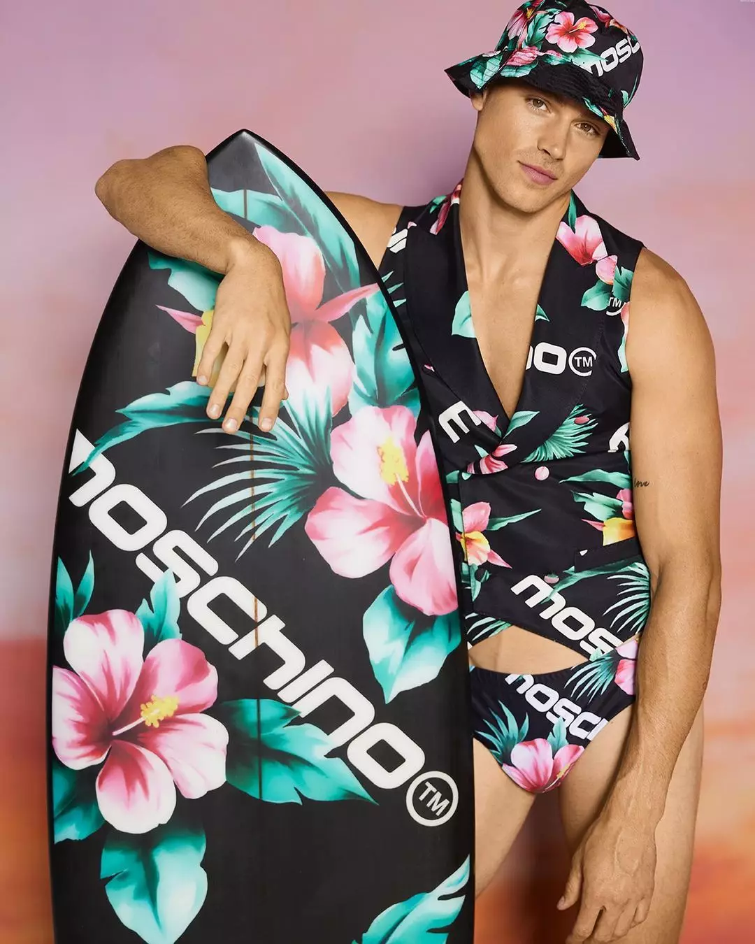 Moschino Resort 2022 男裝系列 5688_20