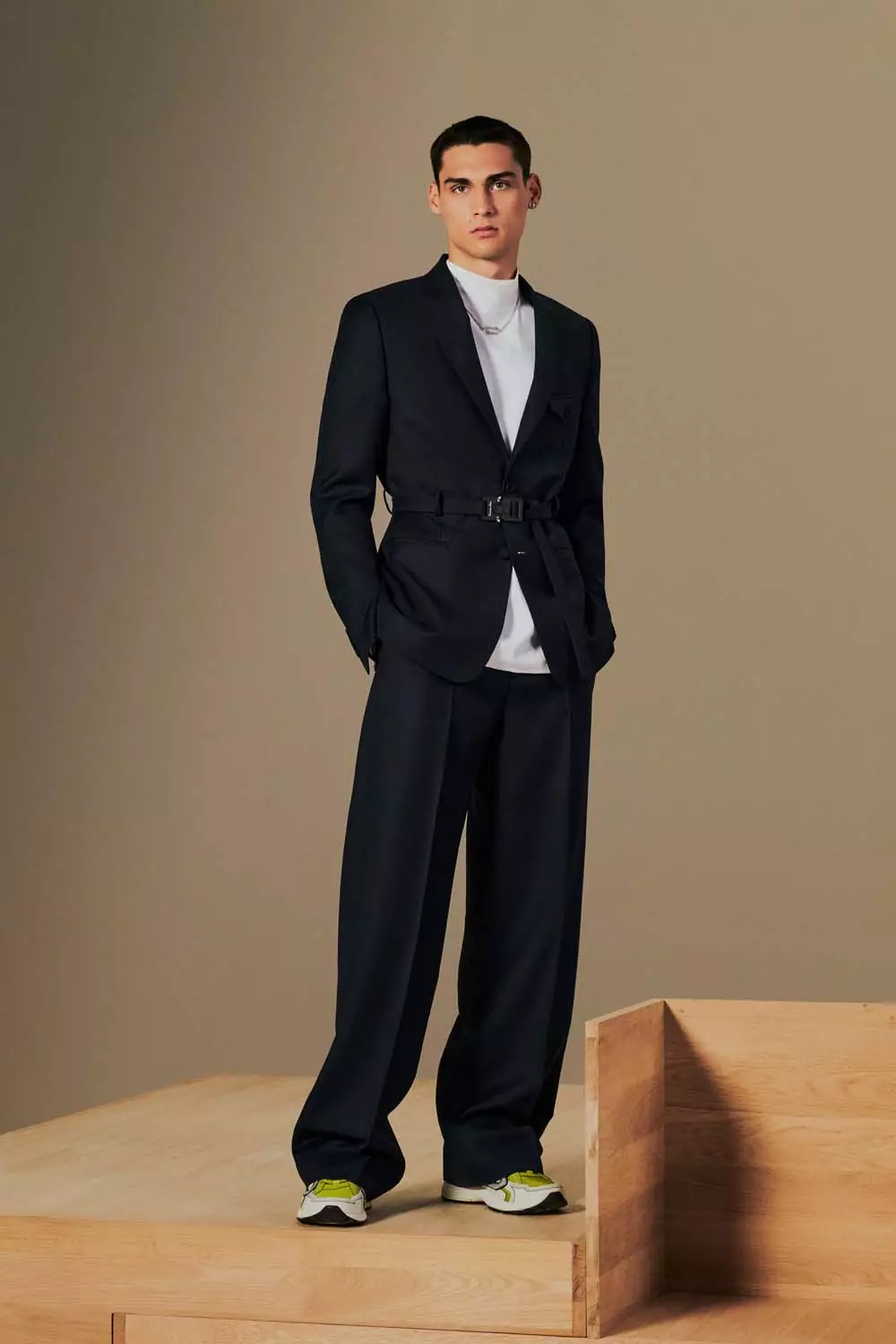 „Dior Men Resort“ 2022 m 5723_29