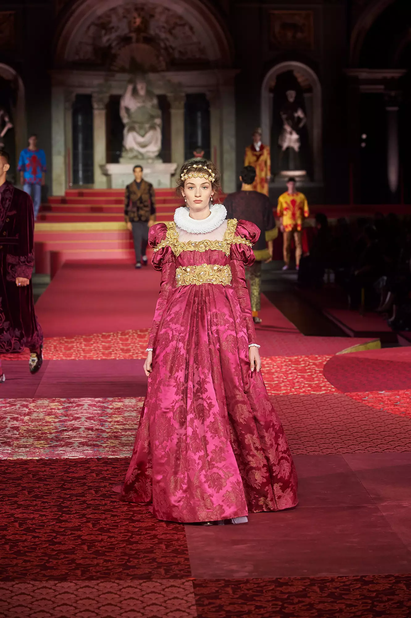 عرض Dolce & Gabbana Alta Sartoria للملابس الرجالية في Palazzo Vecchio 57587_11