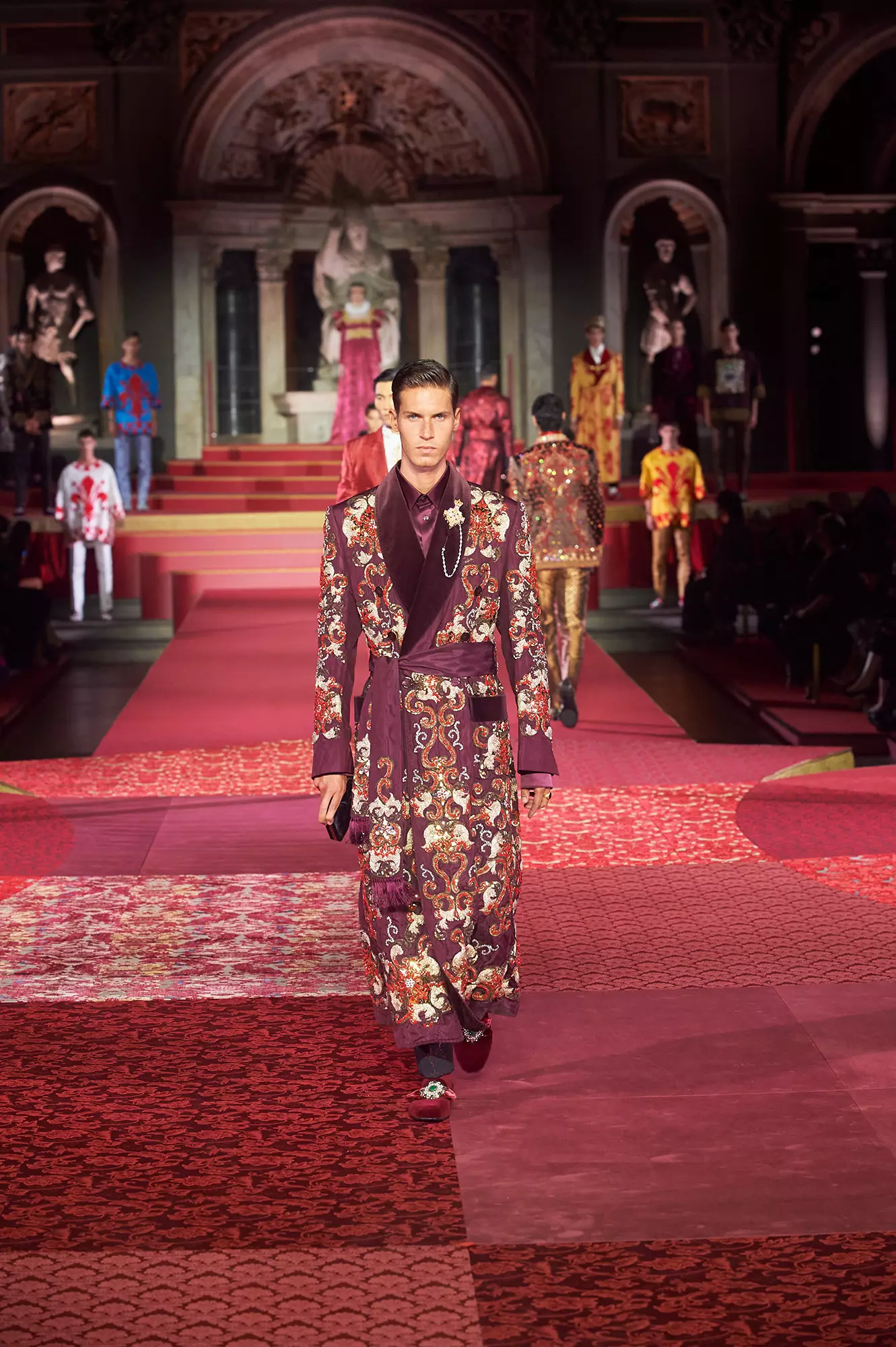 Dolce&Gabbana Alta Sartoria férfiruházati bemutató a Palazzo Vecchióban 57587_12