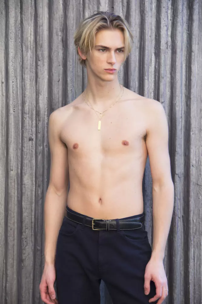 Top model polaco Dominik Sadoch