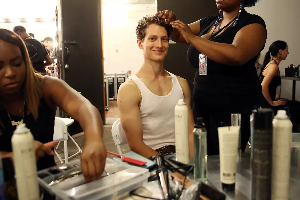 BENCHBODY MENSWEAR SPRING SUMMER 2018 NEW YORK BACKSTAGE20