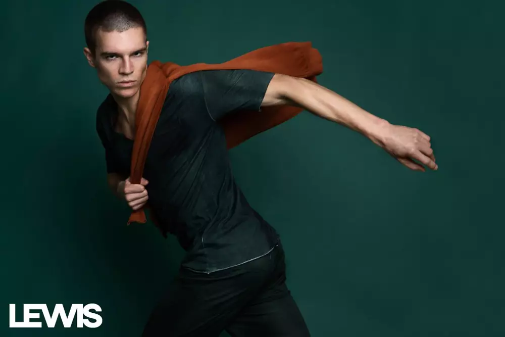 Em Movimento: Braeden Wright de Lalo Torres para a Lewis Magazine