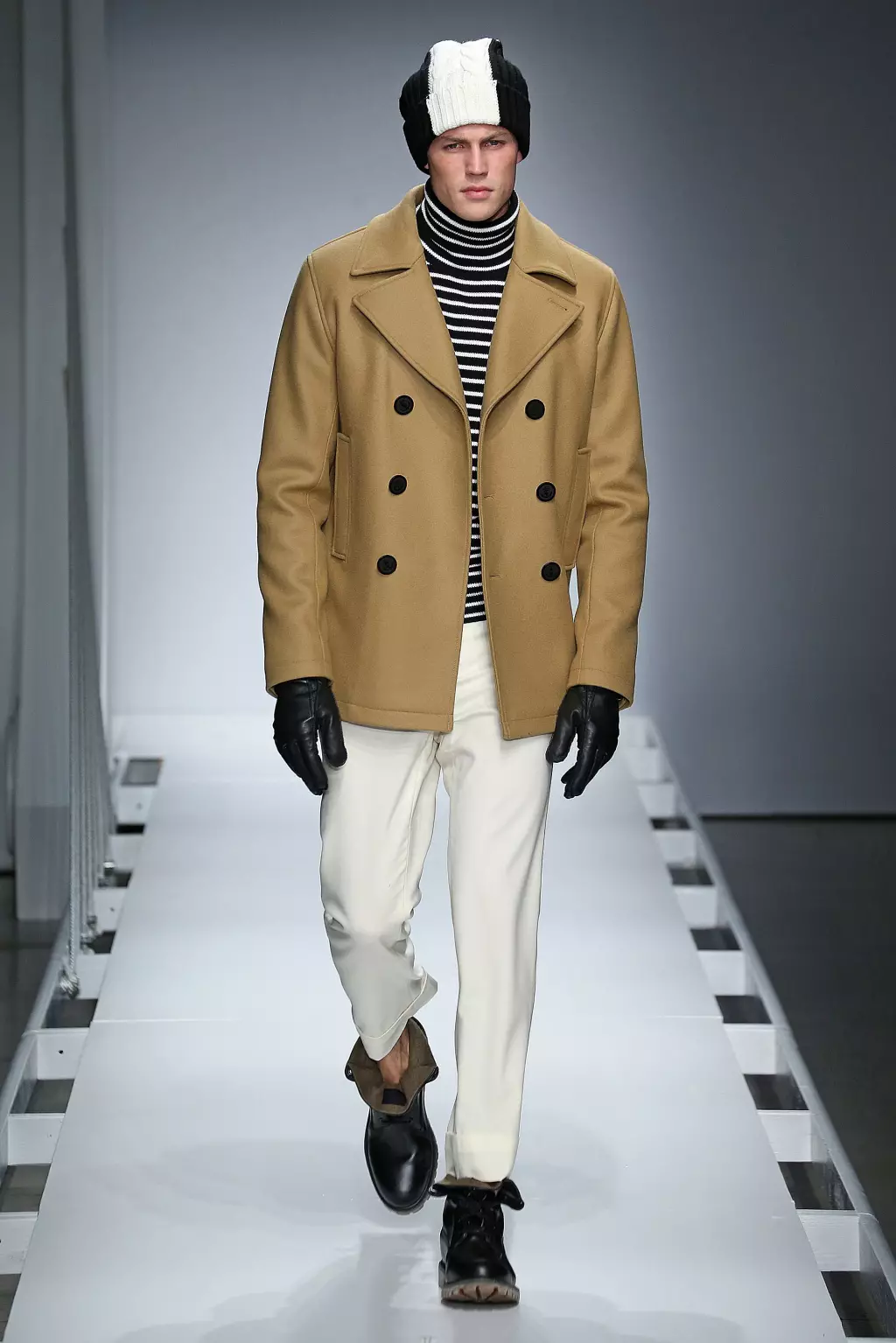 Ndị nwoke Nautica RTW Fall 2016