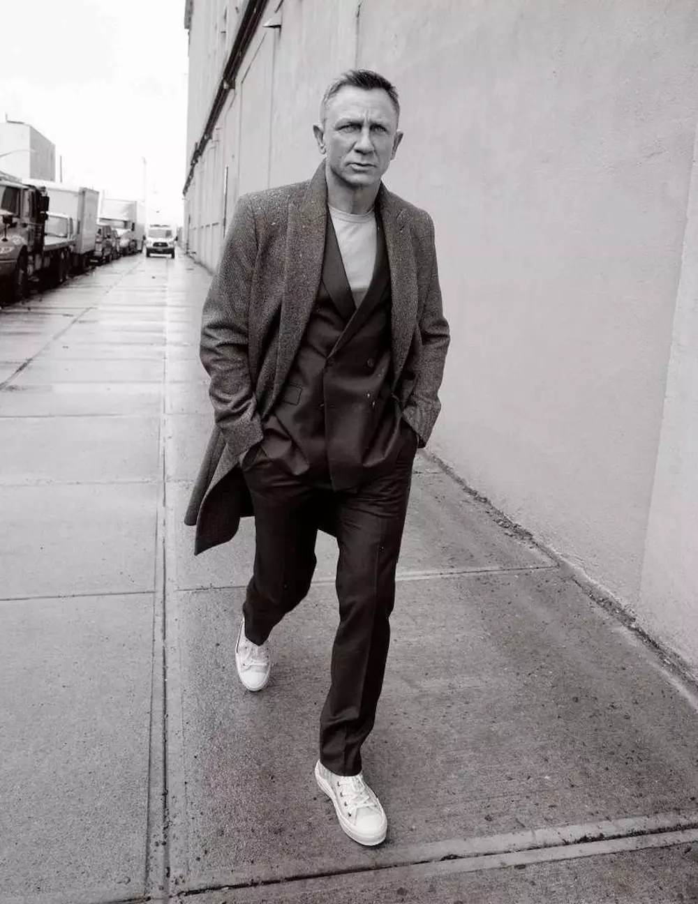 Nam diễn viên Daniel Craig cho Madame Figaro Men's Special tháng 9 năm 2020