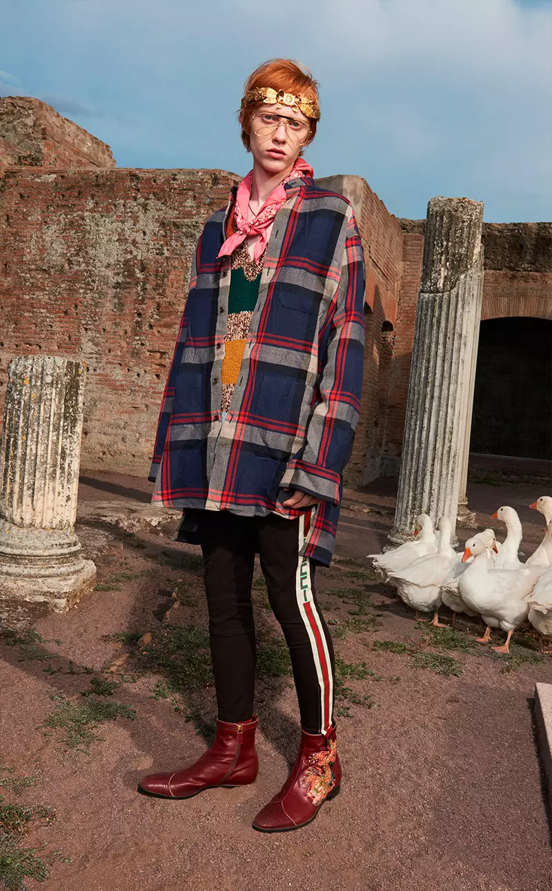 GUCCI RESORT 2018 VESHJE PËR MESHKUJ4