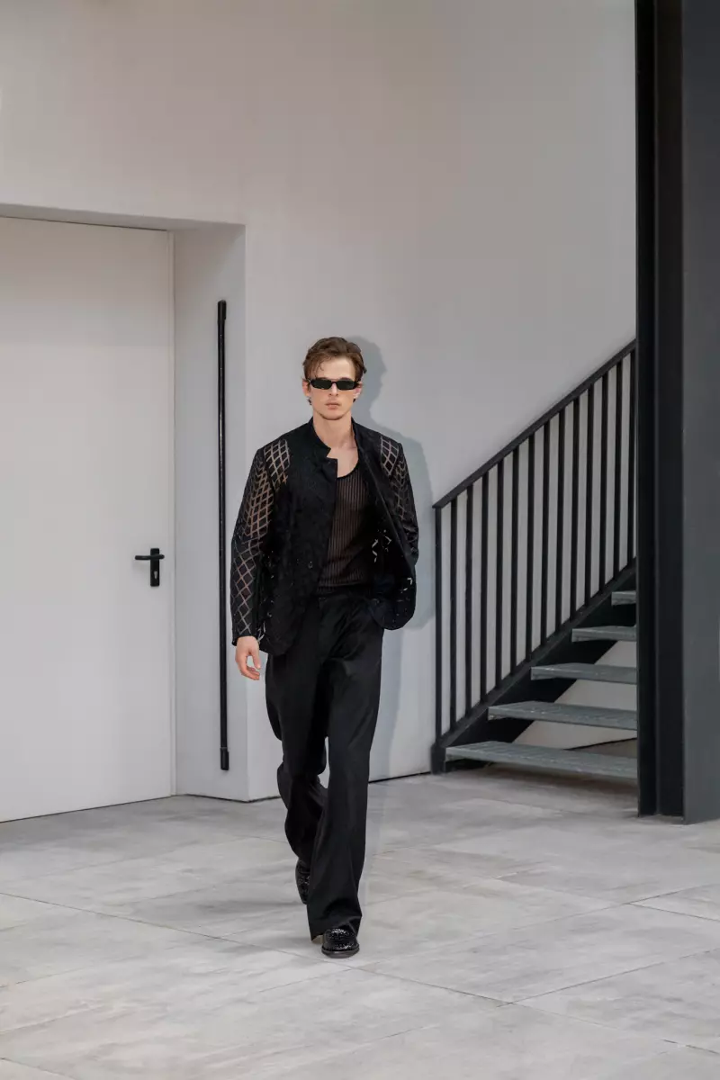 Emporio Armani Herreklær våren 2021 Milano 58285_52