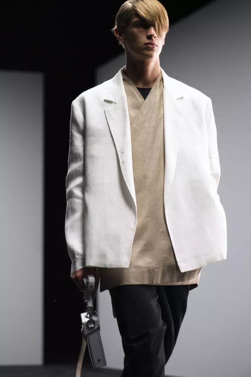 Dunhill Men's Spring 2021 Paris 58578_9