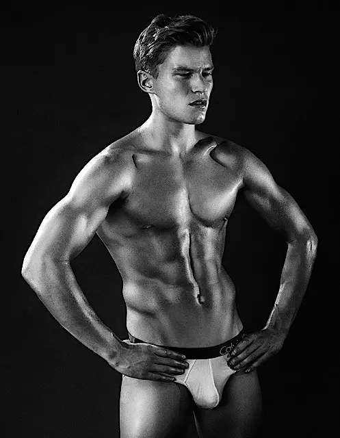 Oliver Cheshire deur fotograaf Daniel Jaem 5994_12