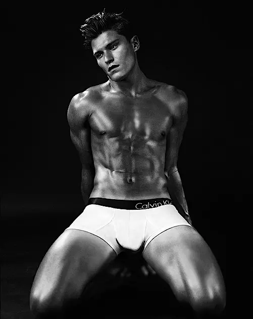 Oliver Cheshire av fotograf Daniel Jaem 5994_13