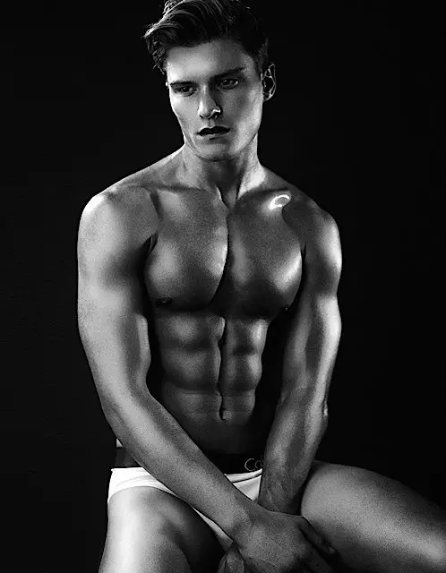 Oliver Cheshire mill-fotografu Daniel Jaem 5994_8